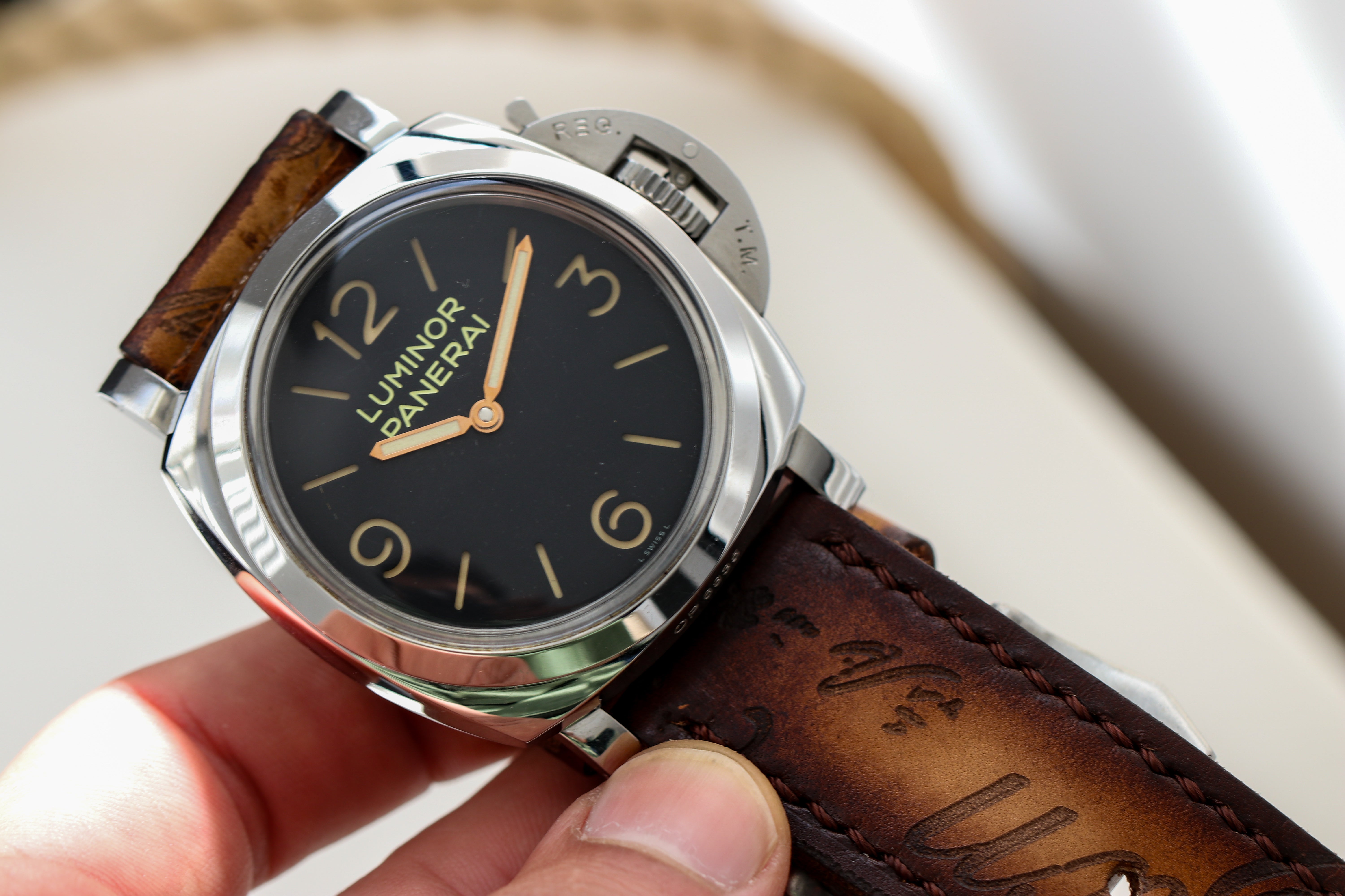 PATINA SCRITTO-MARRONE