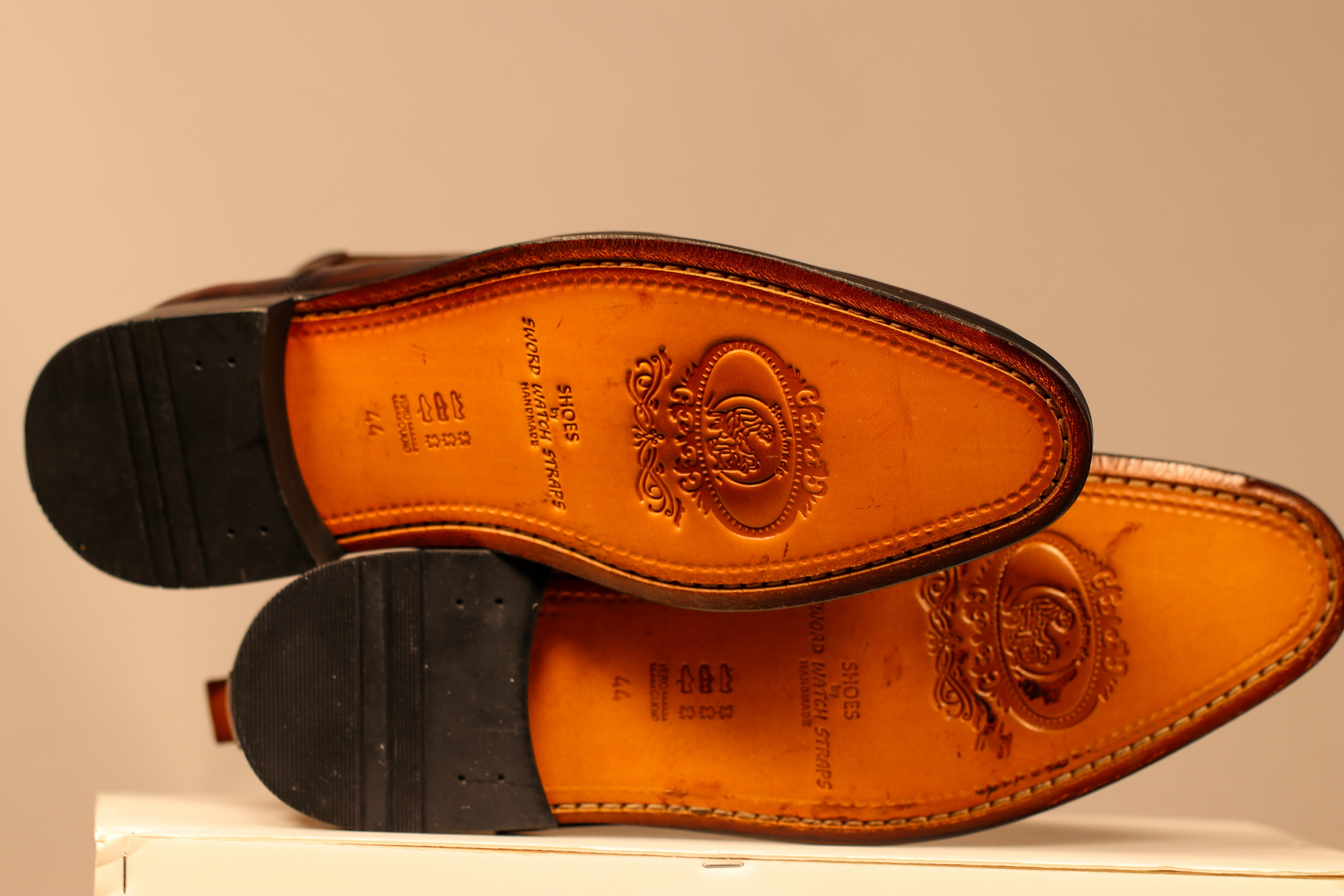 CHELSEA-REDDISH BROWN
