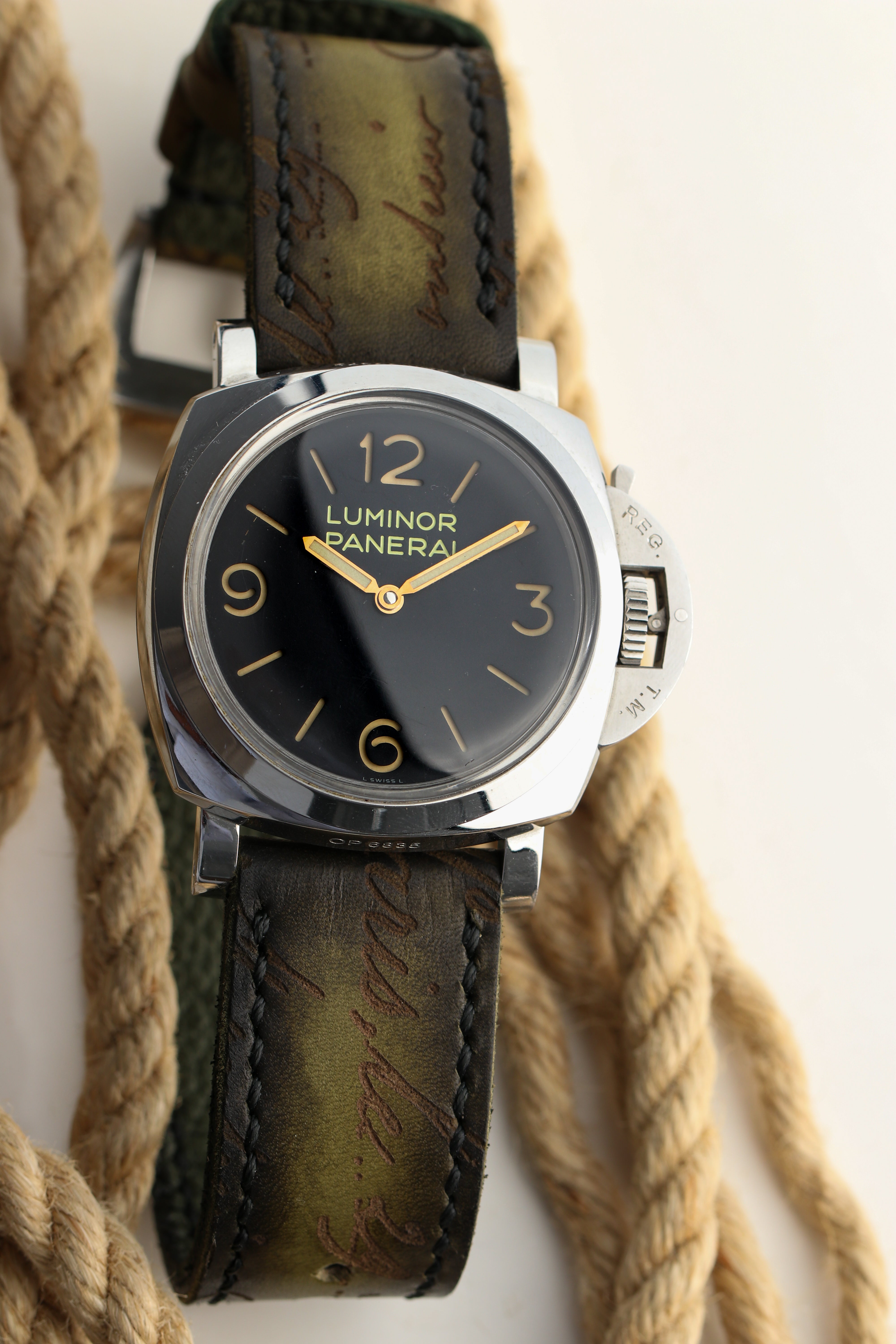 PATINA SCRITTO-OLIVE GREEN
