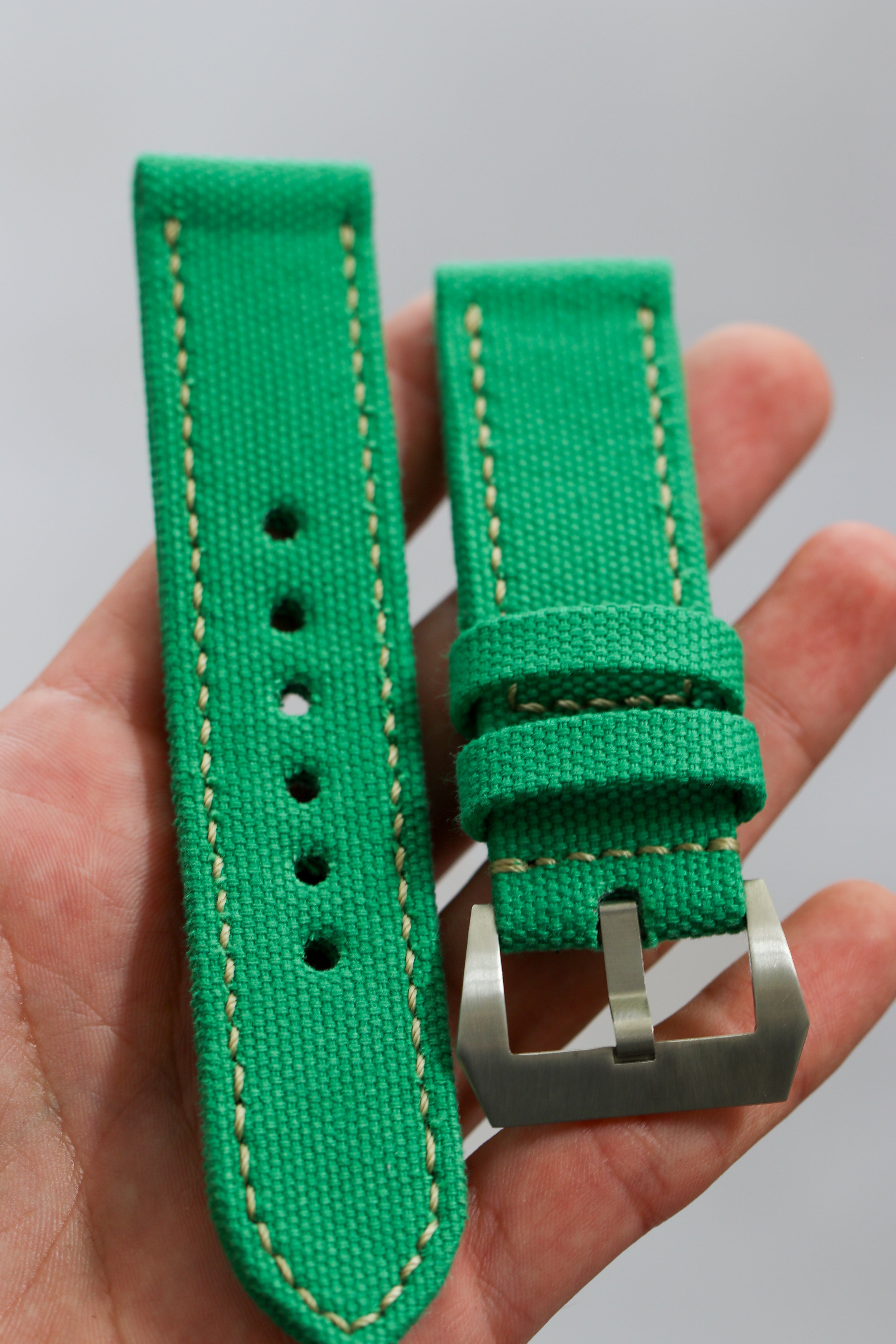 ROLLED APPLE GREEN CANVAS