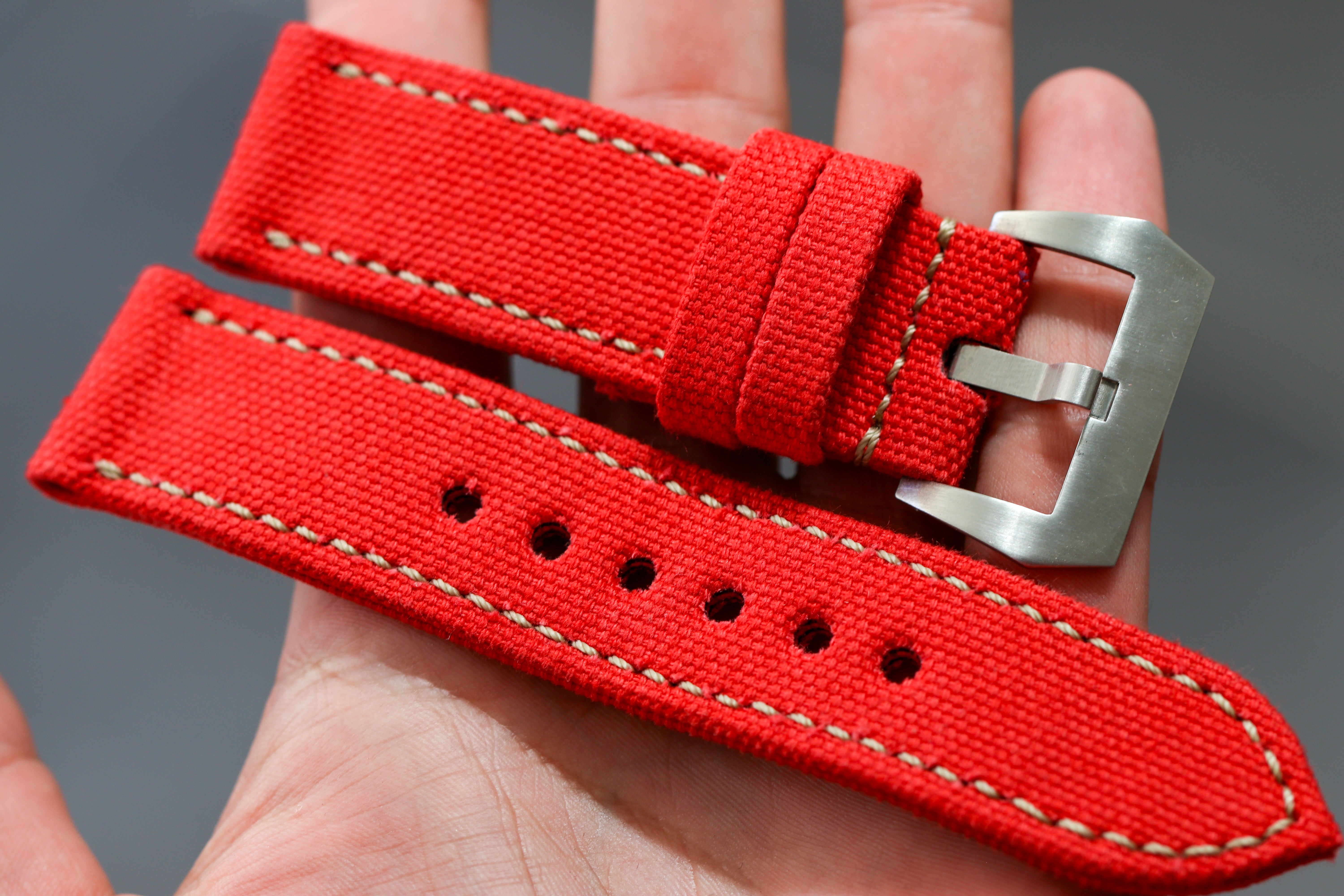 ROLLED SCARLET RED CANVAS