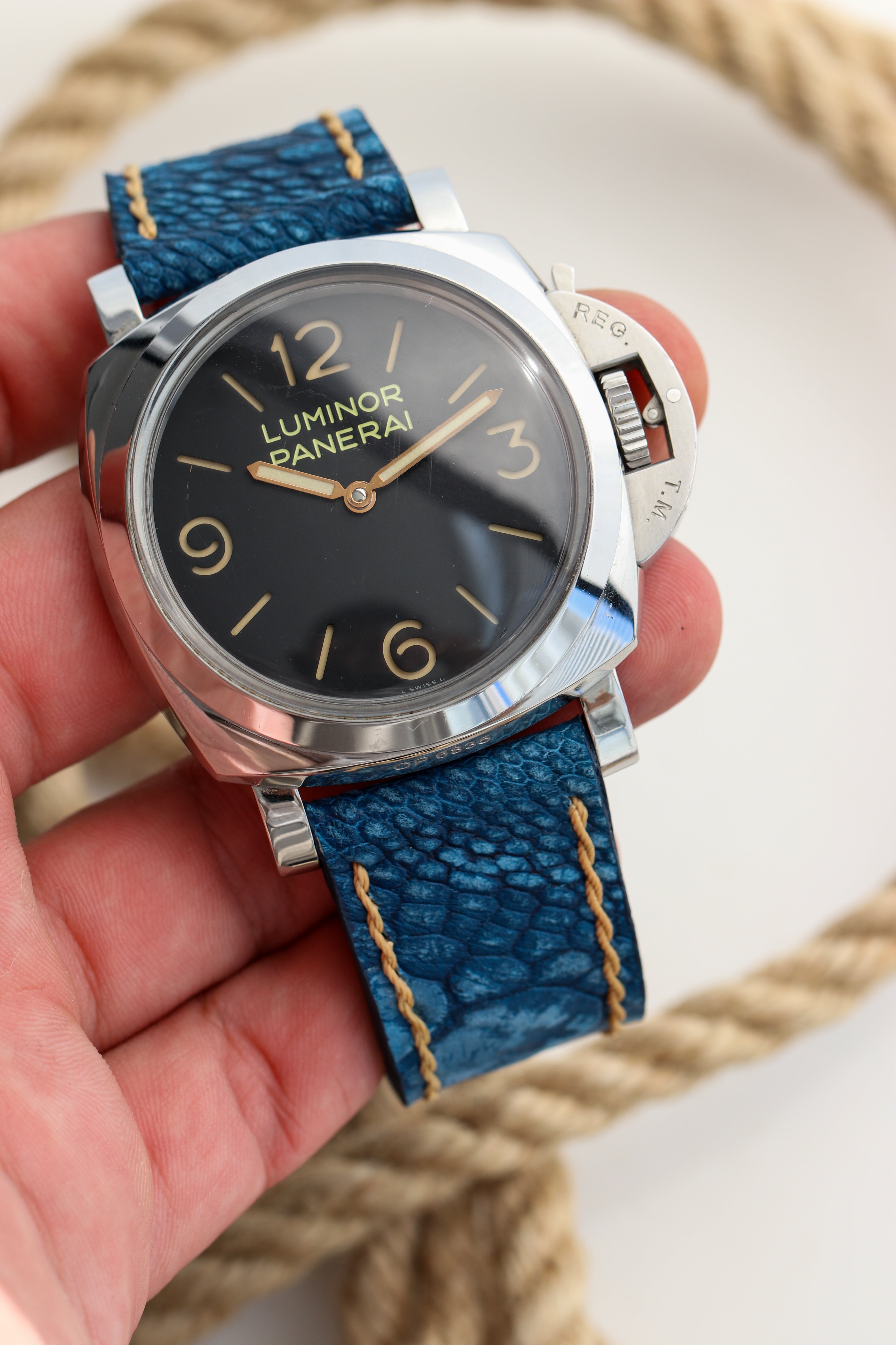 NAVY BLUE OSTRICH LEG