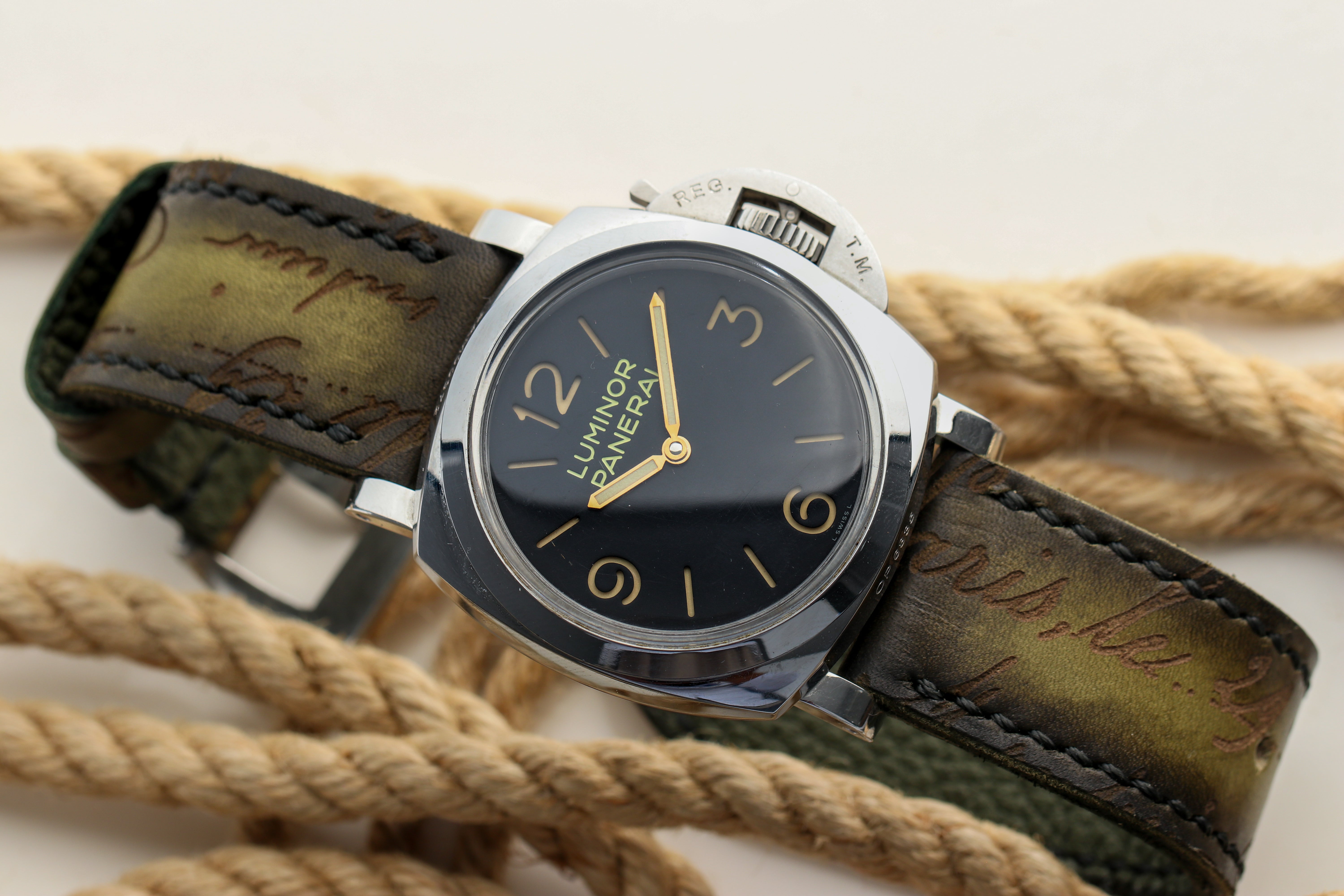 PATINA SCRITTO-OLIVE GREEN