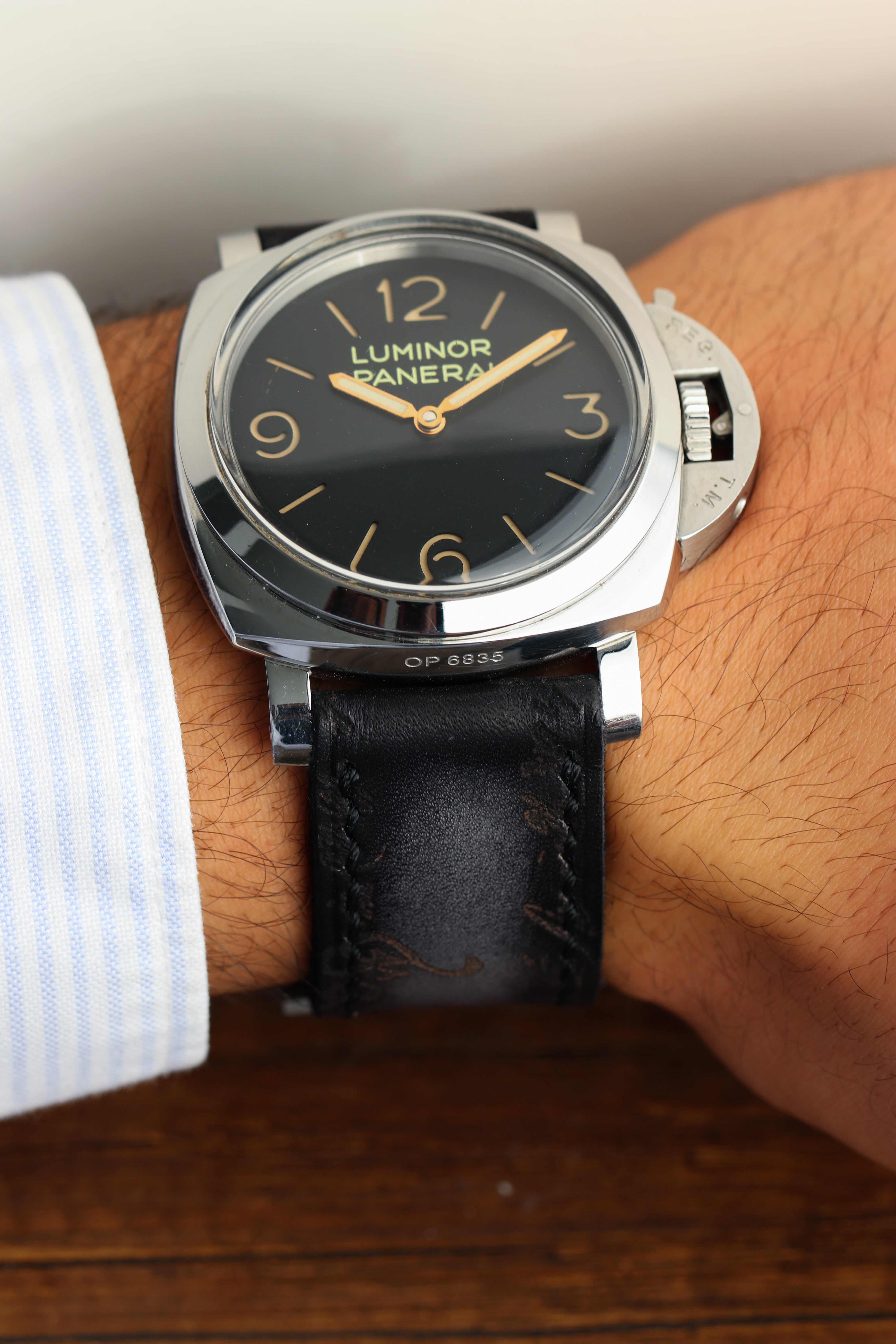 PATINA SCRITTO-GREY