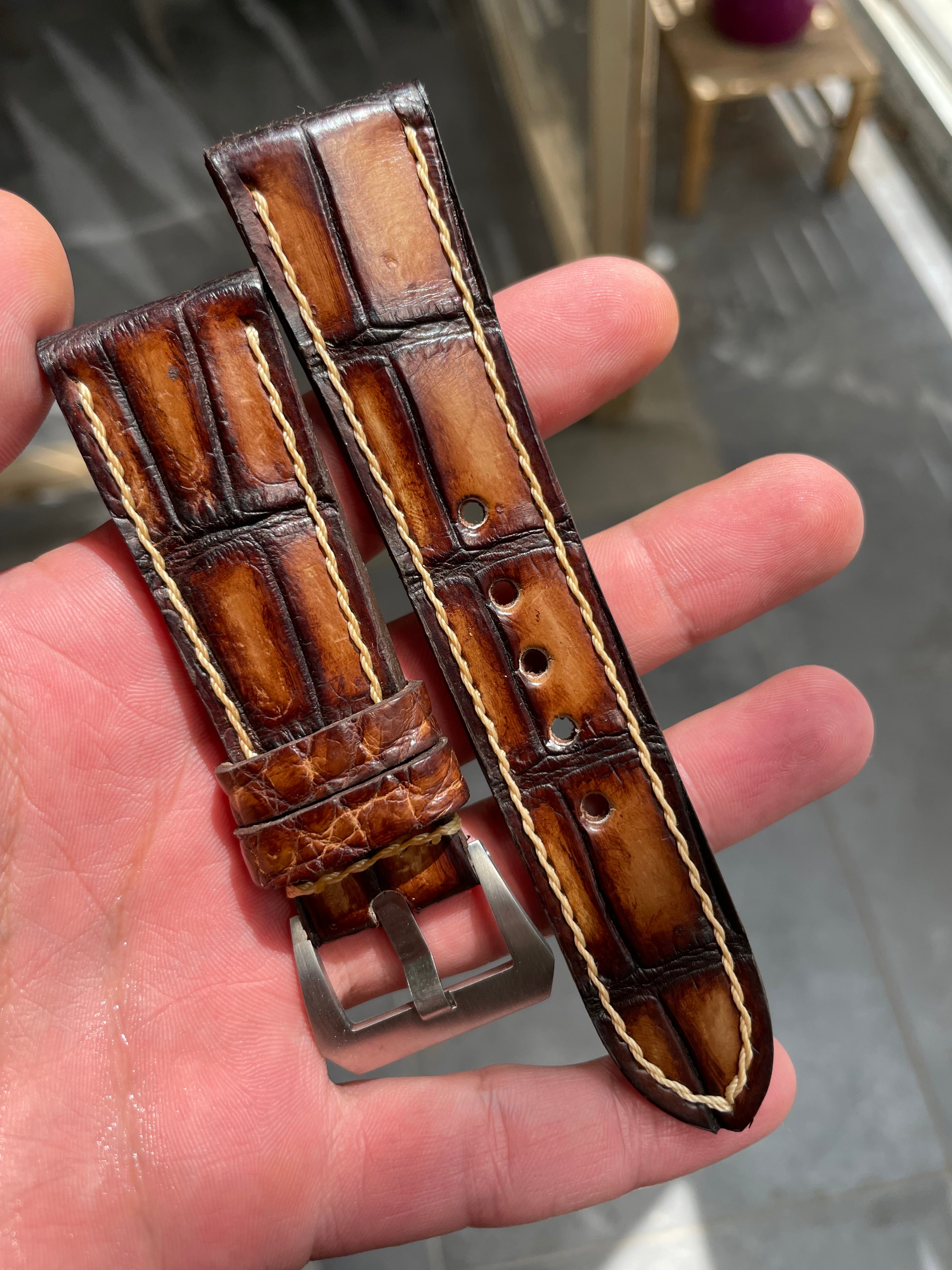 PATINA ALLIGATOR-BROWN