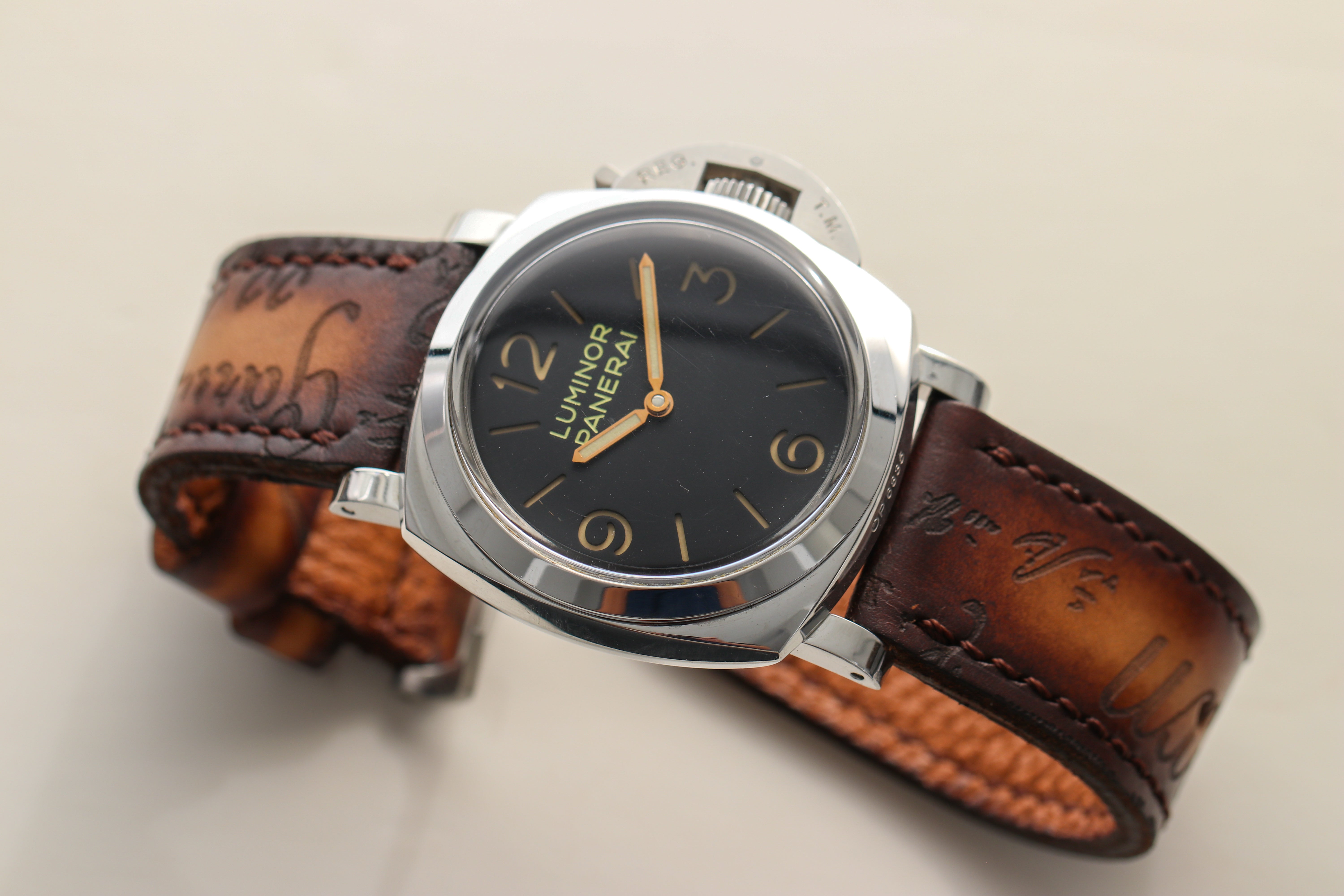 PATINA SCRITTO-MARRONE