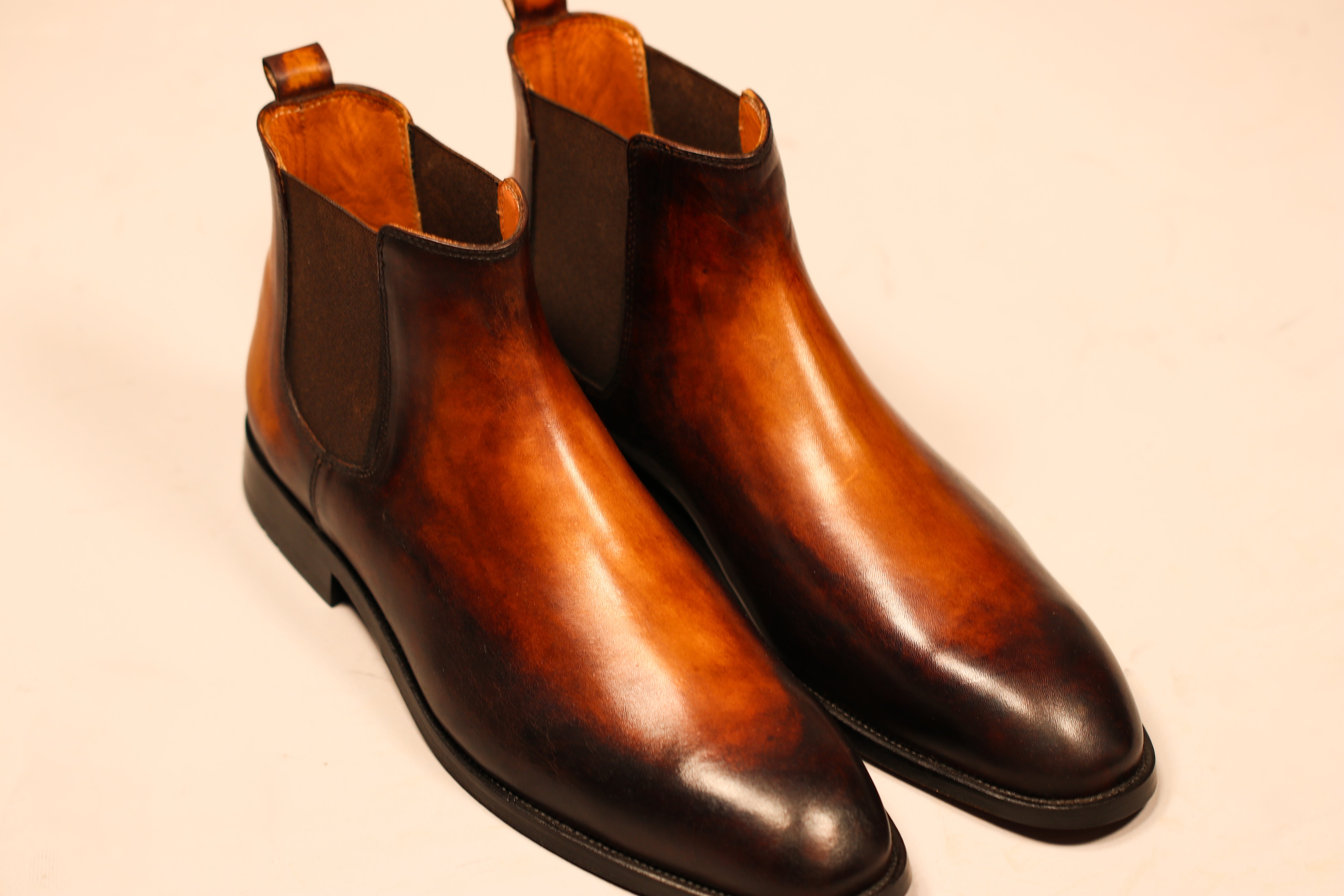 CHELSEA-REDDISH BROWN