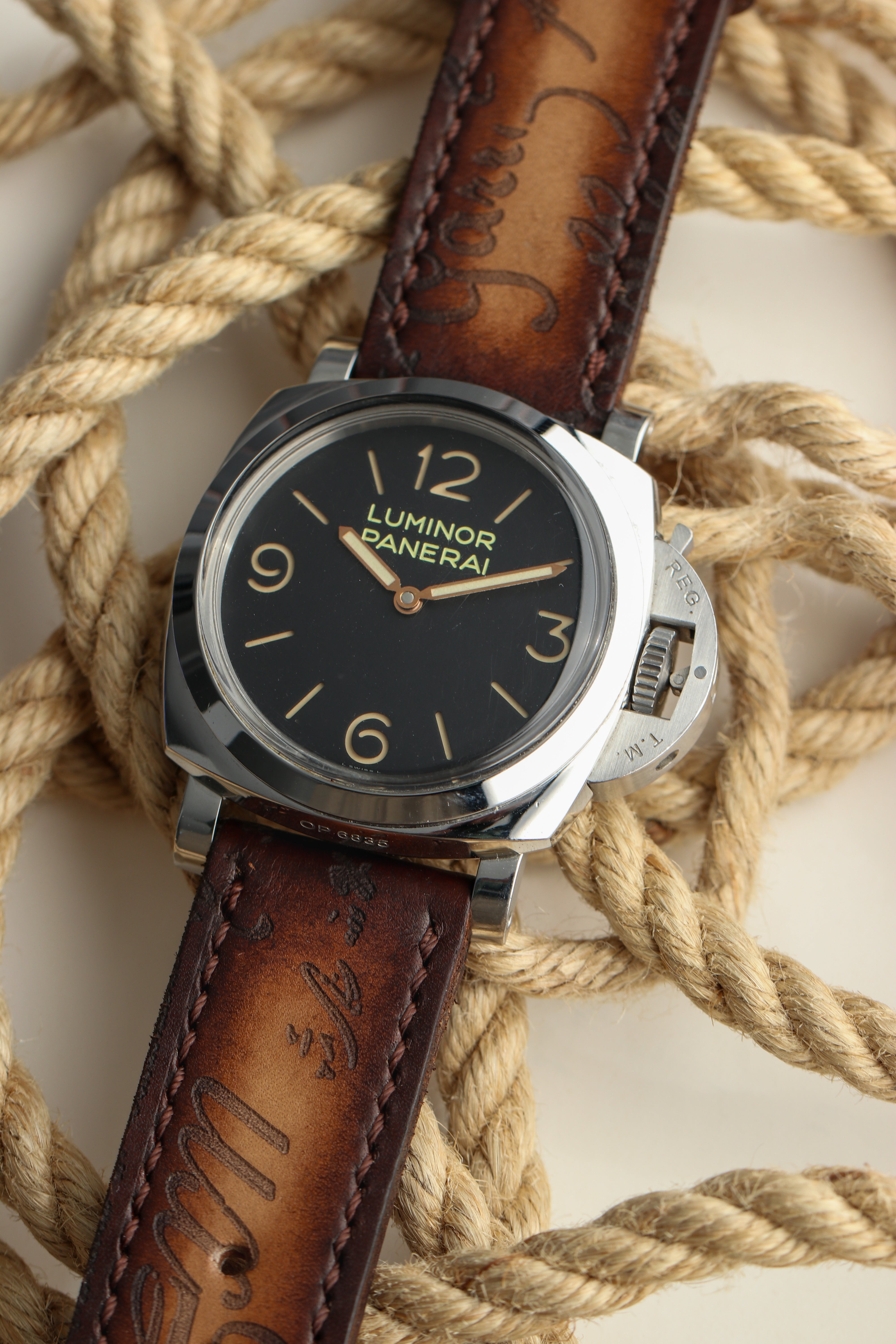 PATINA SCRITTO-MARRONE