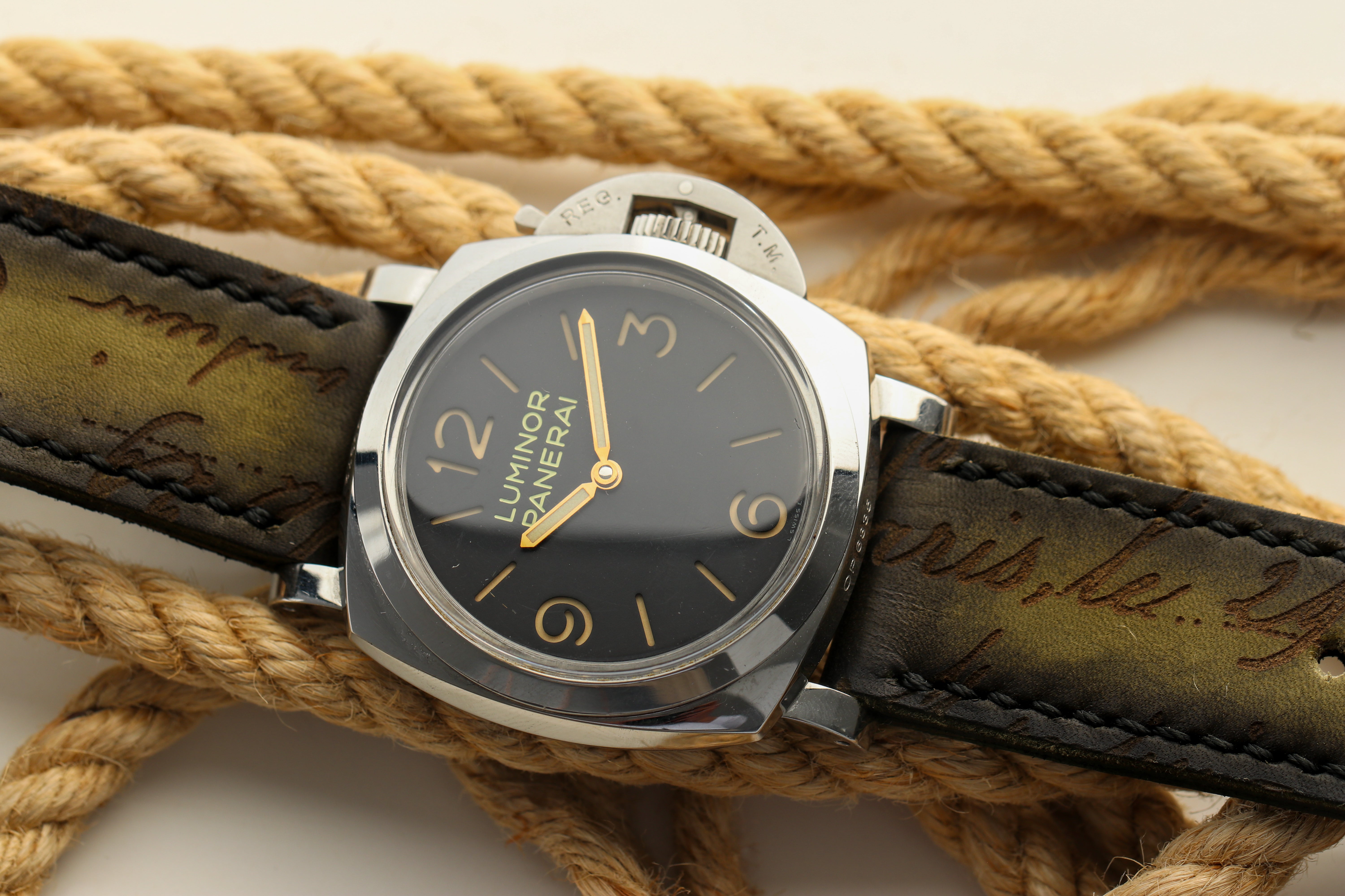 PATINA SCRITTO-OLIVE GREEN
