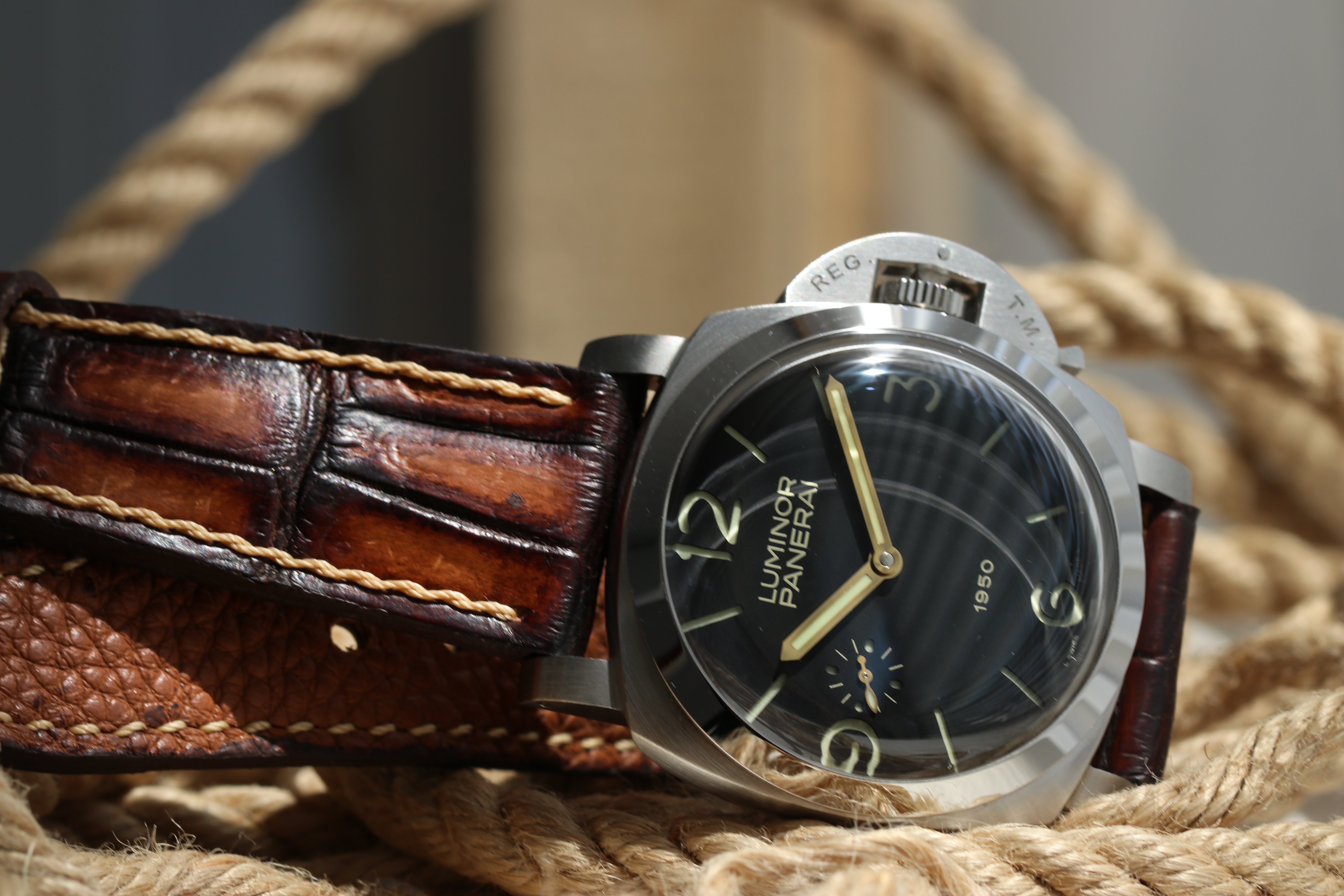 PATINA ALLIGATOR-BROWN
