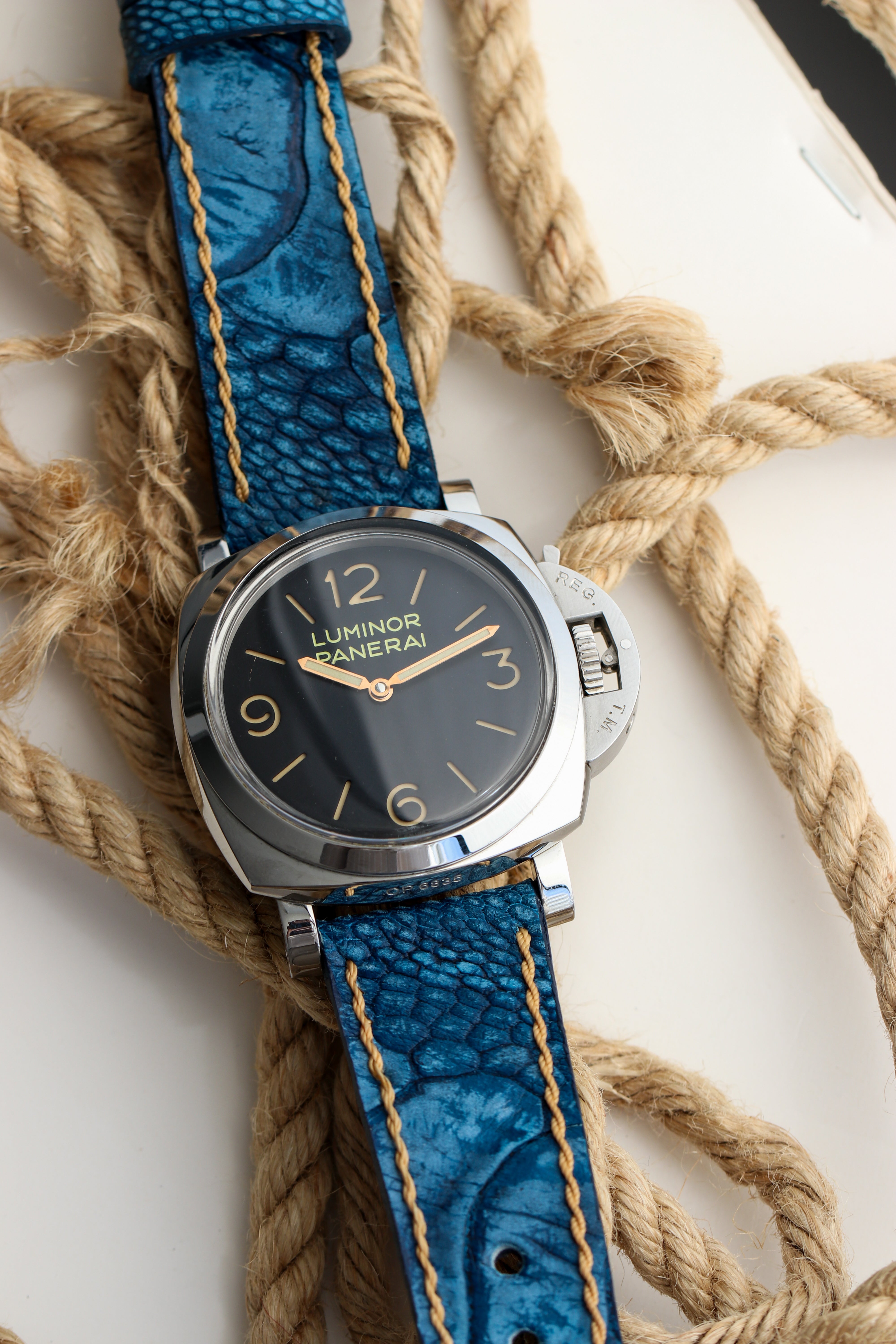 NAVY BLUE OSTRICH LEG