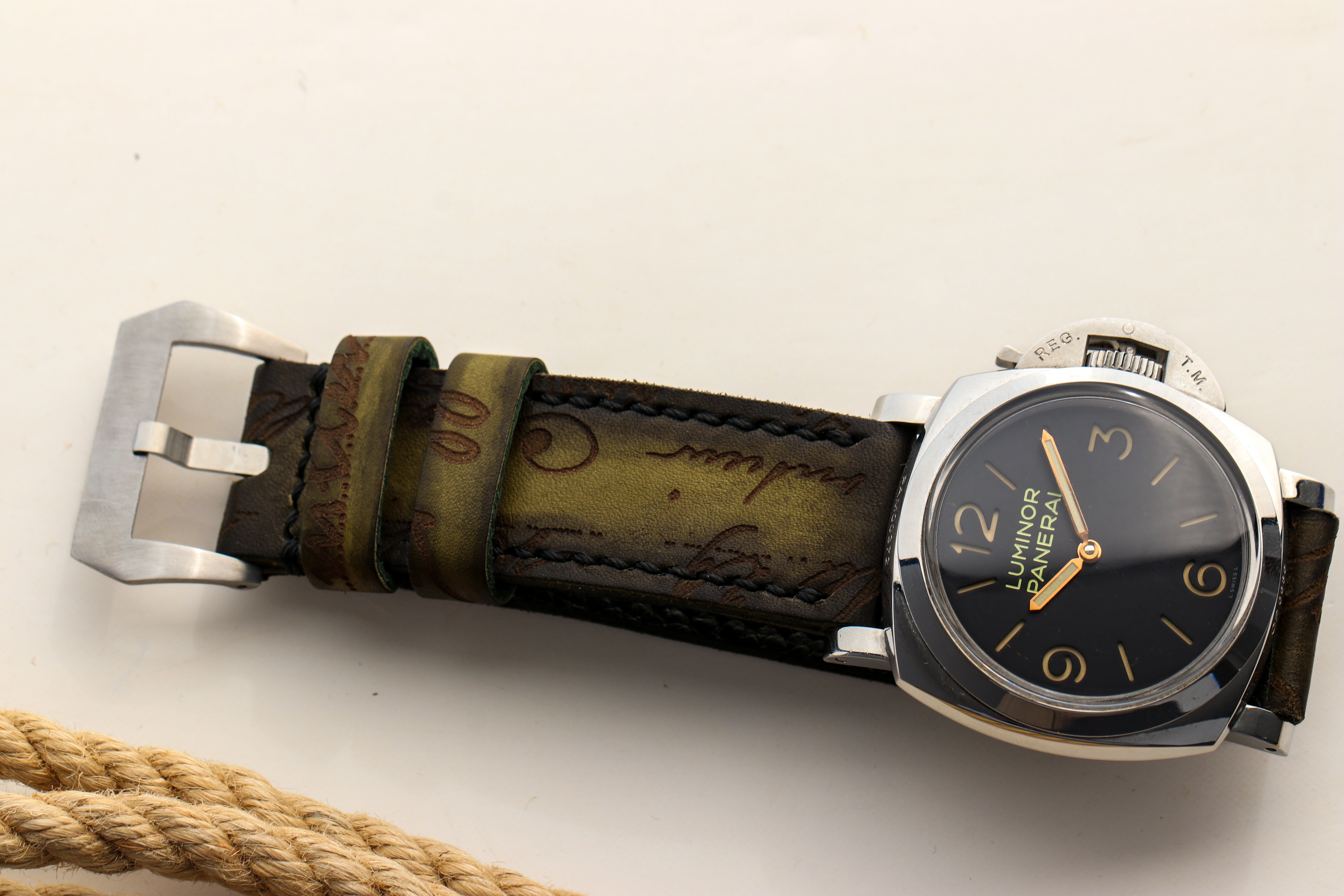 PATINA SCRITTO-OLIVE GREEN