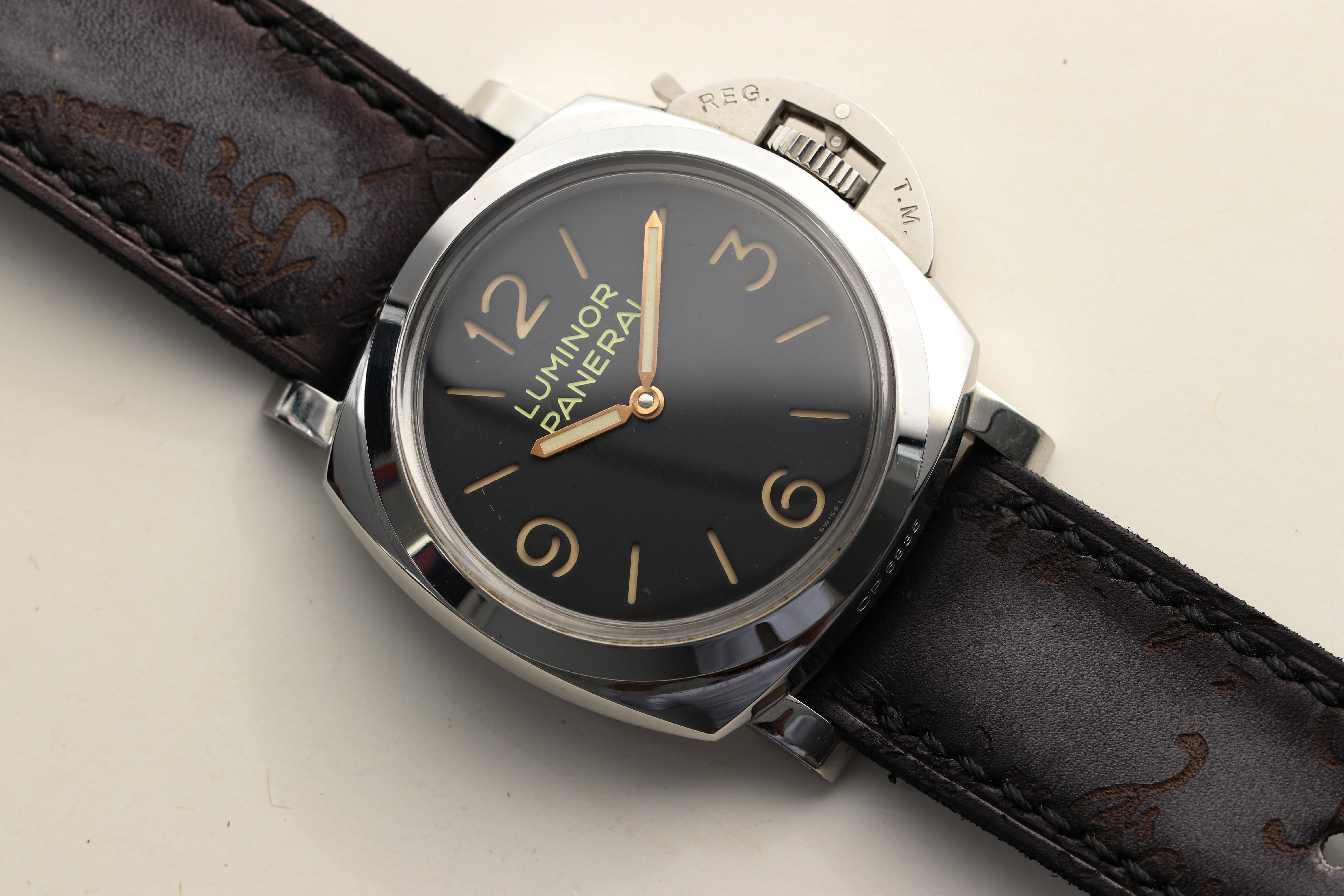 PATINA SCRITTO-GREY