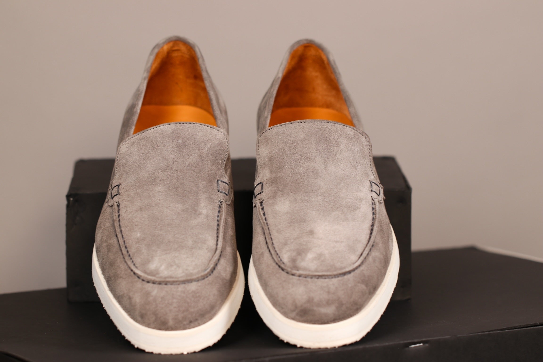 GREY-MOCCASIN