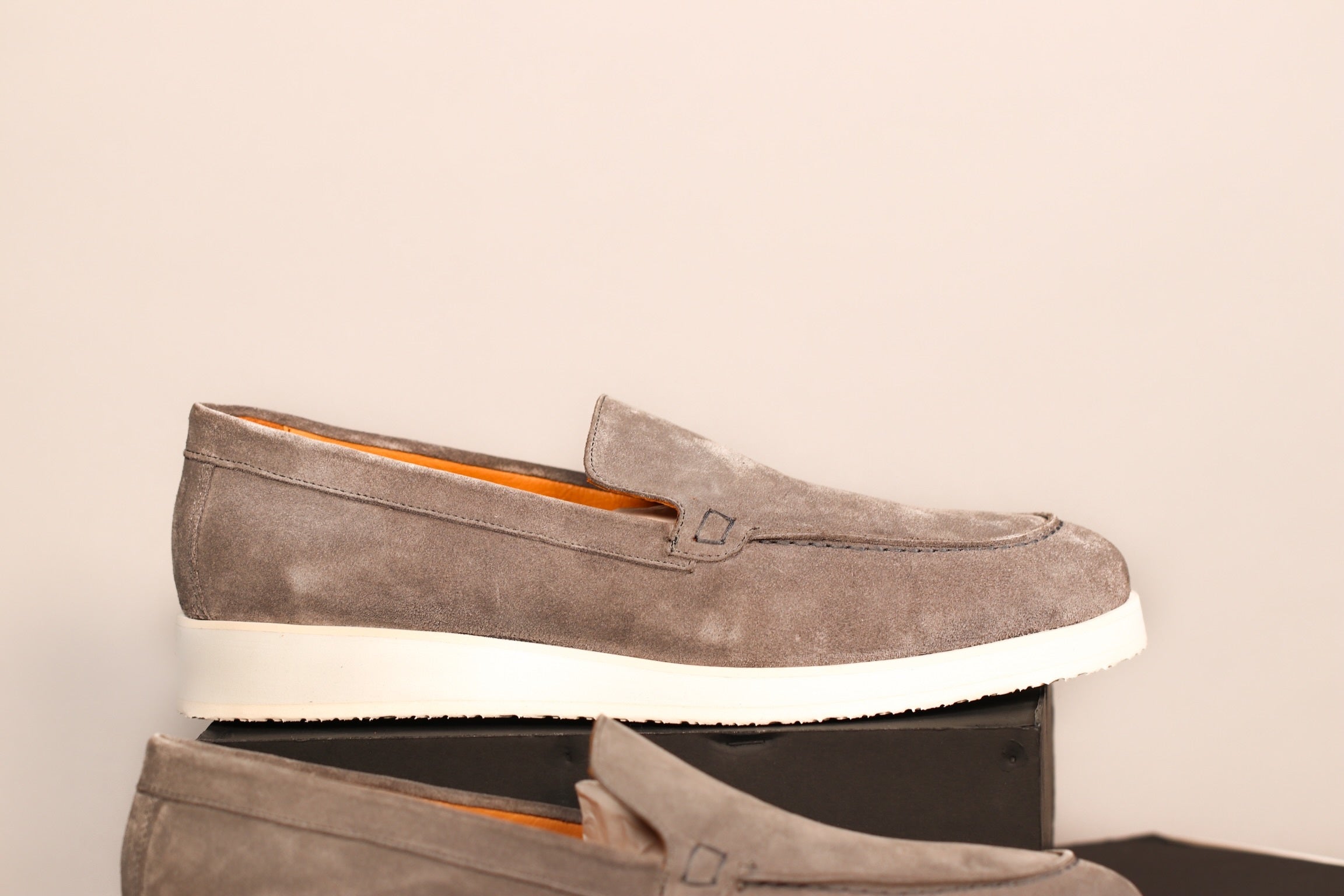 GREY-MOCCASIN