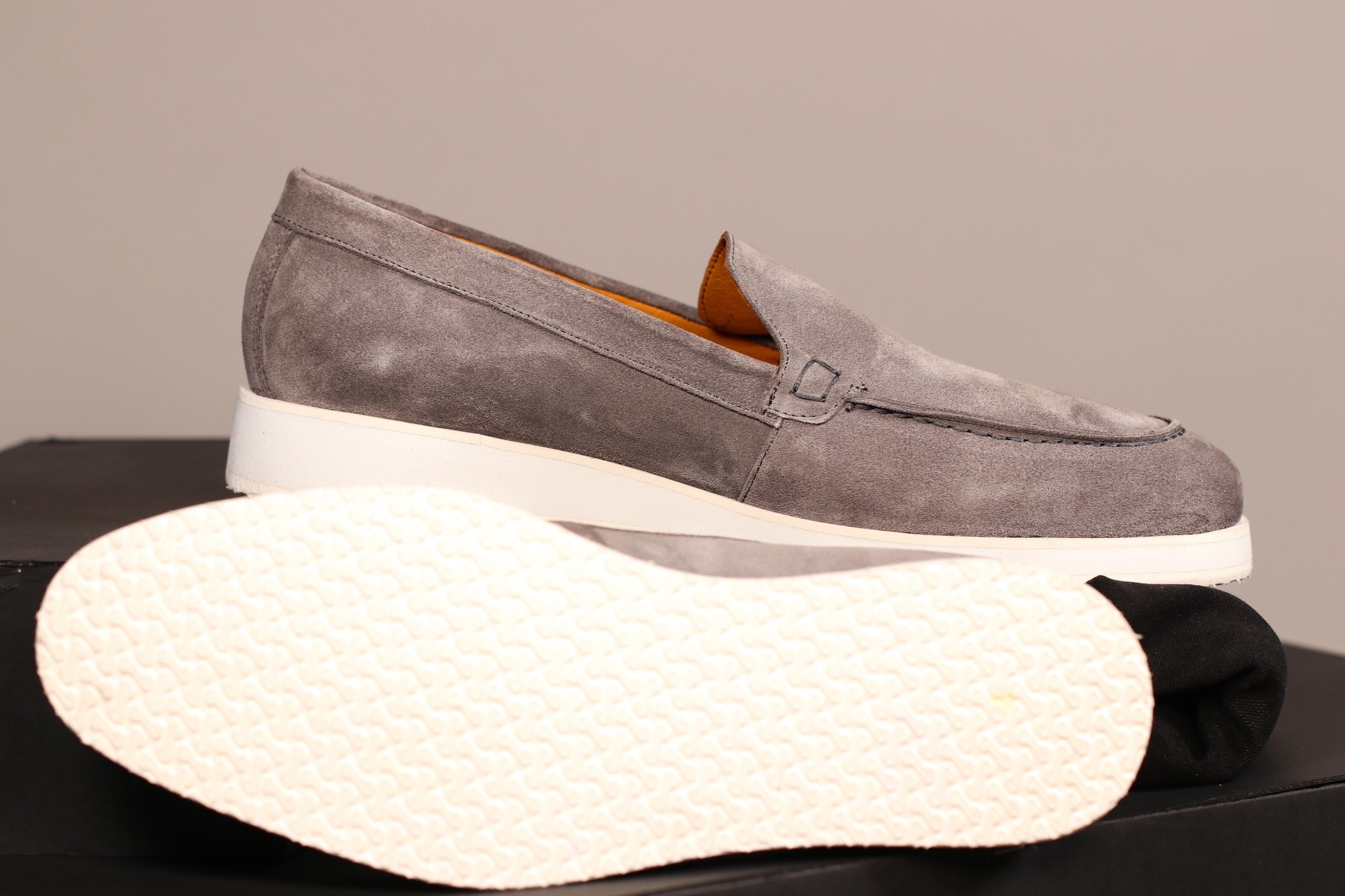GREY-MOCCASIN