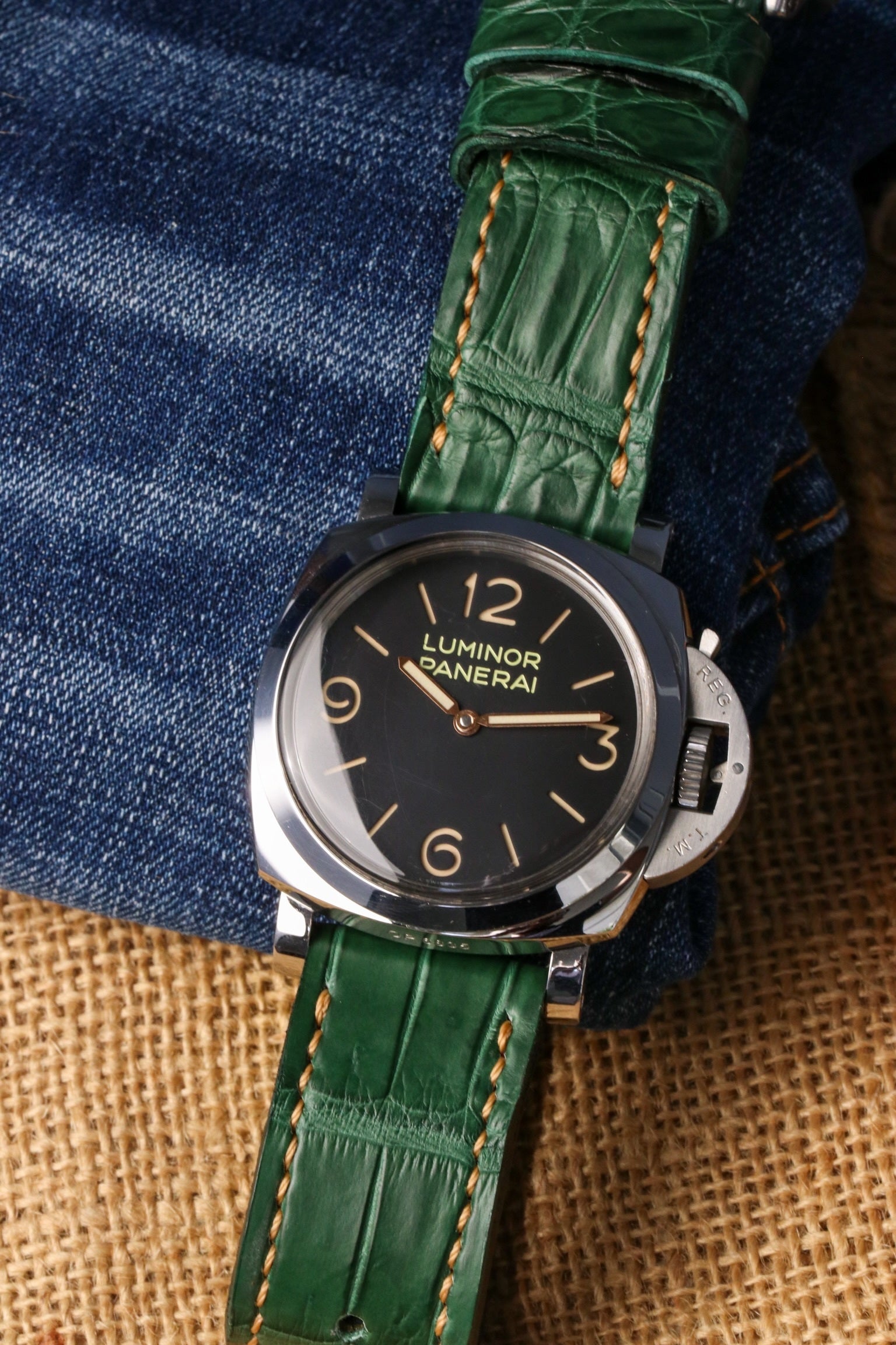 EMERALD GREEN ALLIGATOR