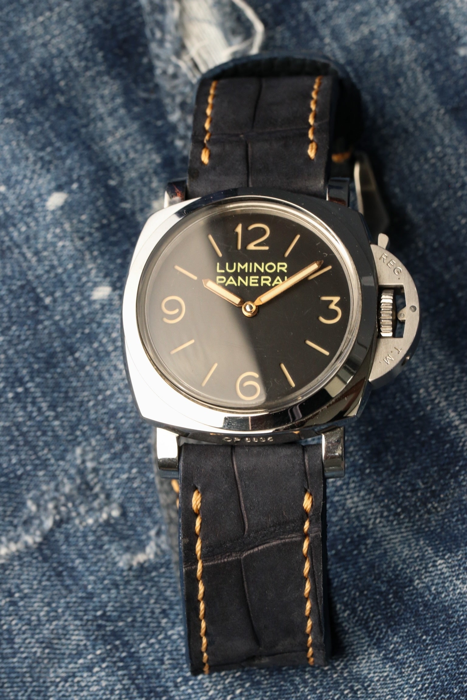 NAVY BLUE JULES VERNE ALLIGATOR