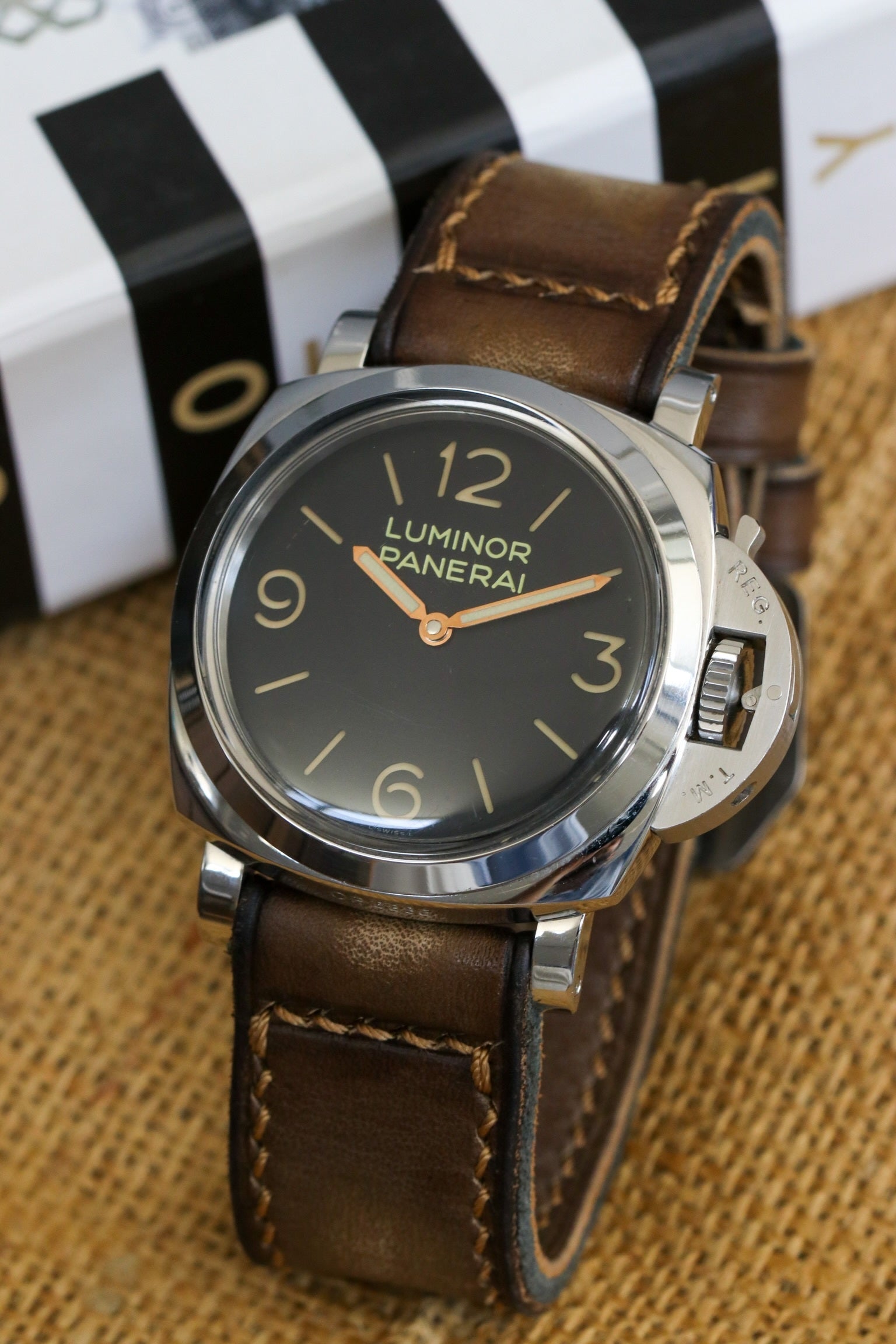 VINTAGE MOCHA