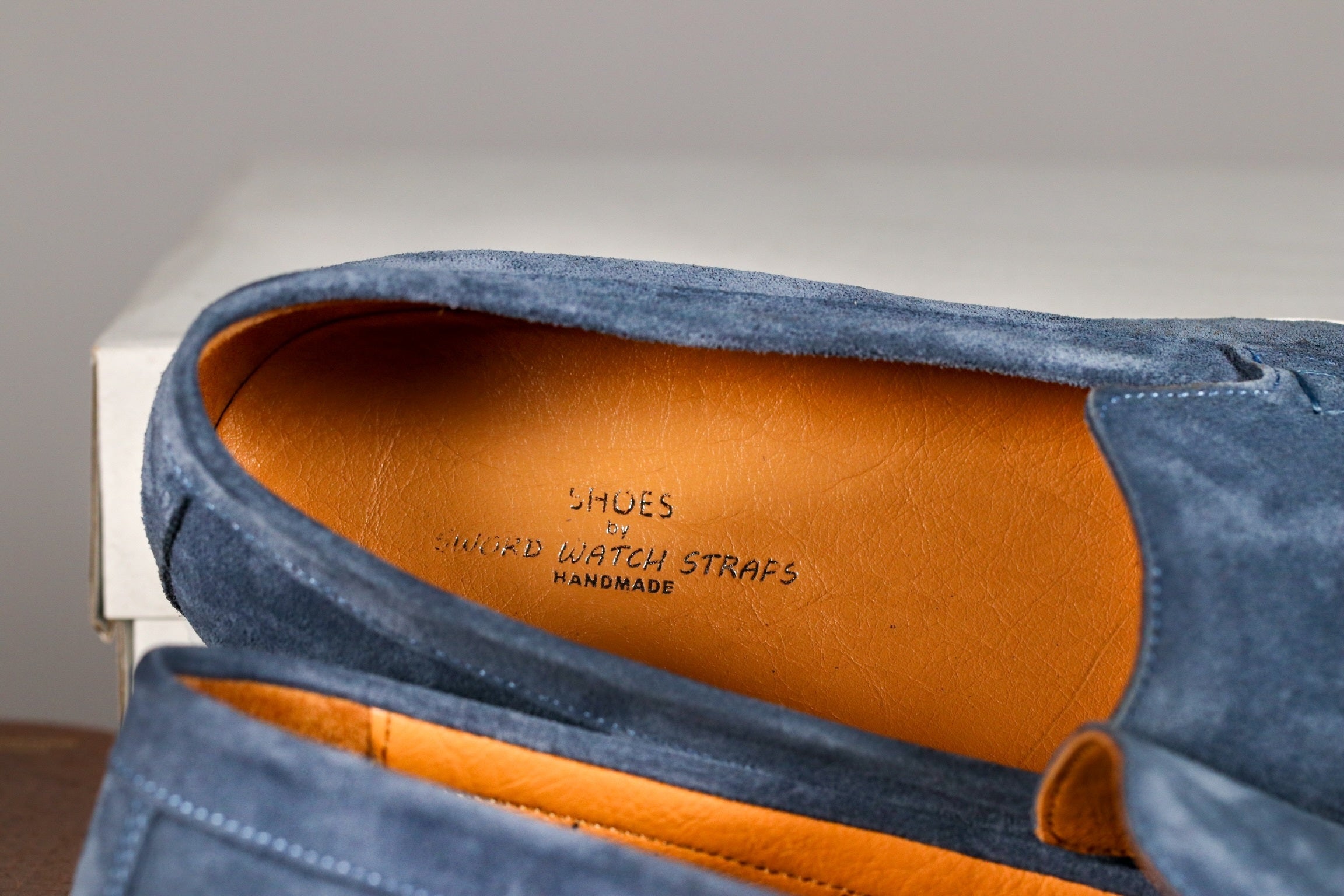 INDIGO BLUE-MOCCASIN