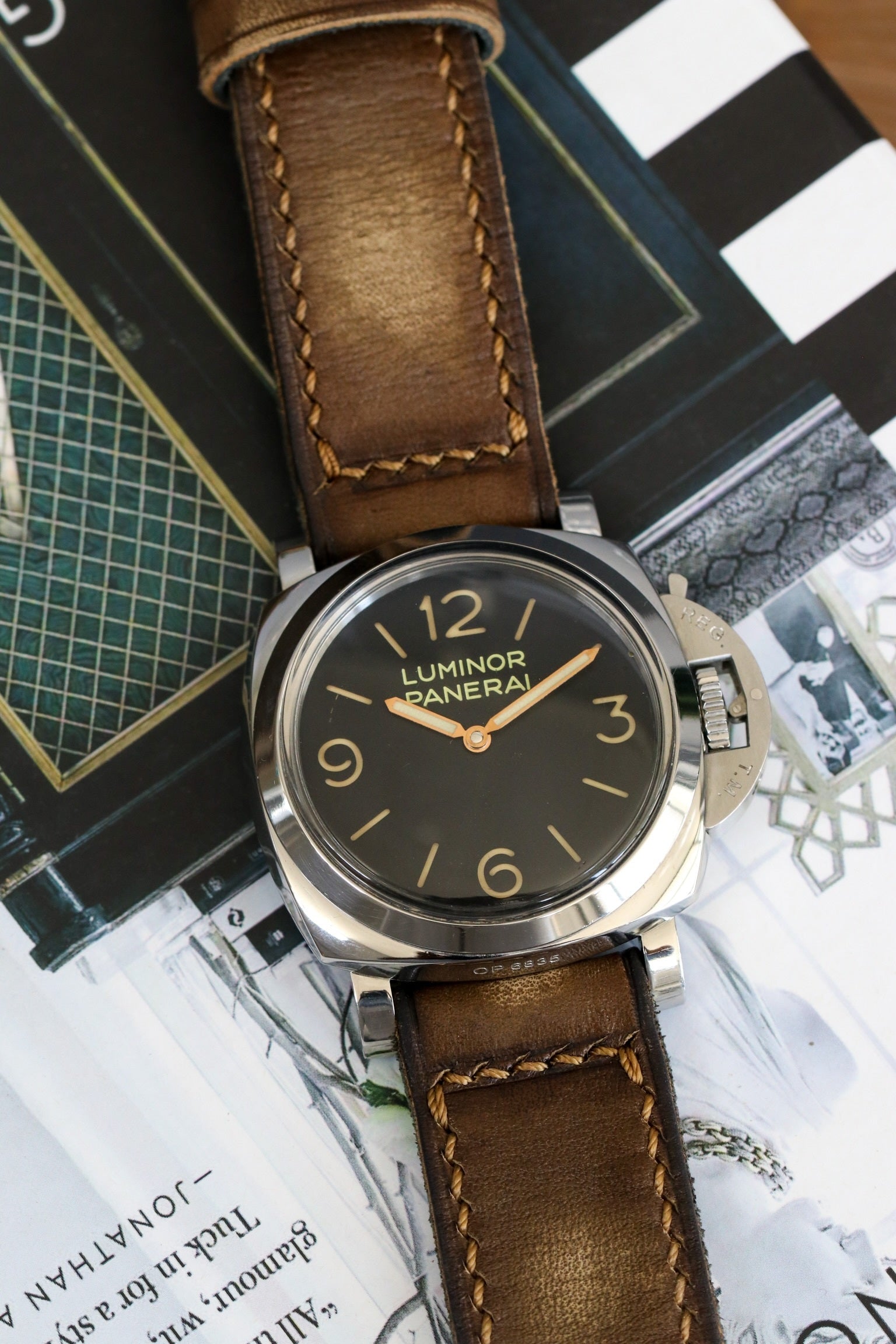 VINTAGE MOCHA