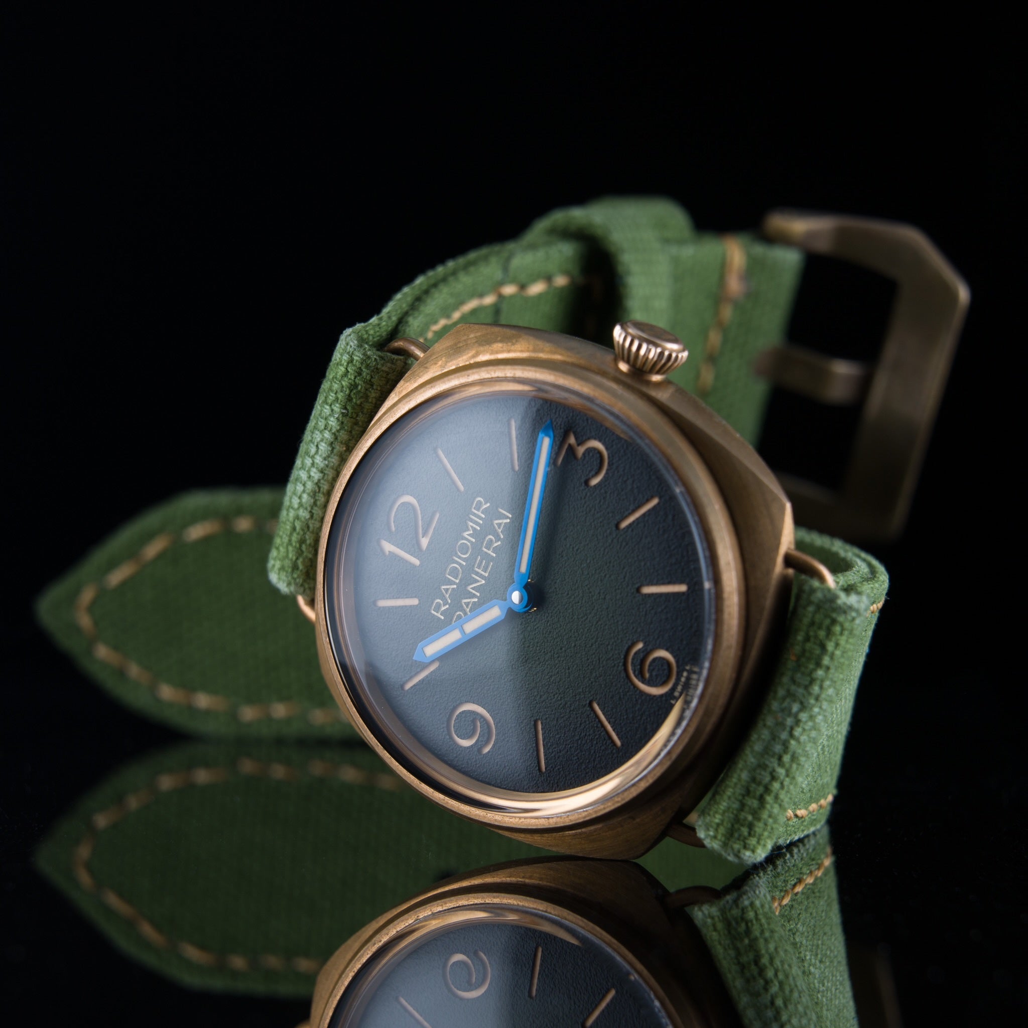 AGED ROLLED GREEN CANVAS