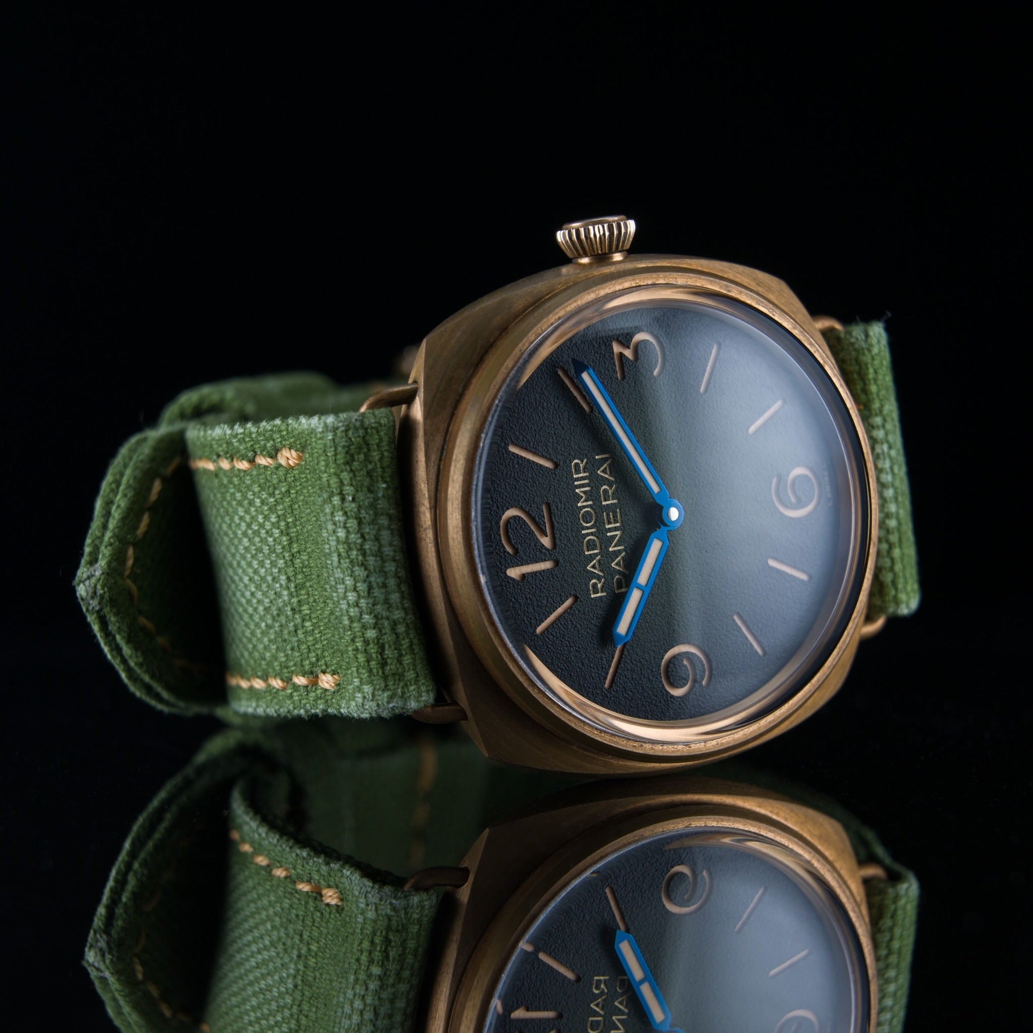 AGED ROLLED GREEN CANVAS
