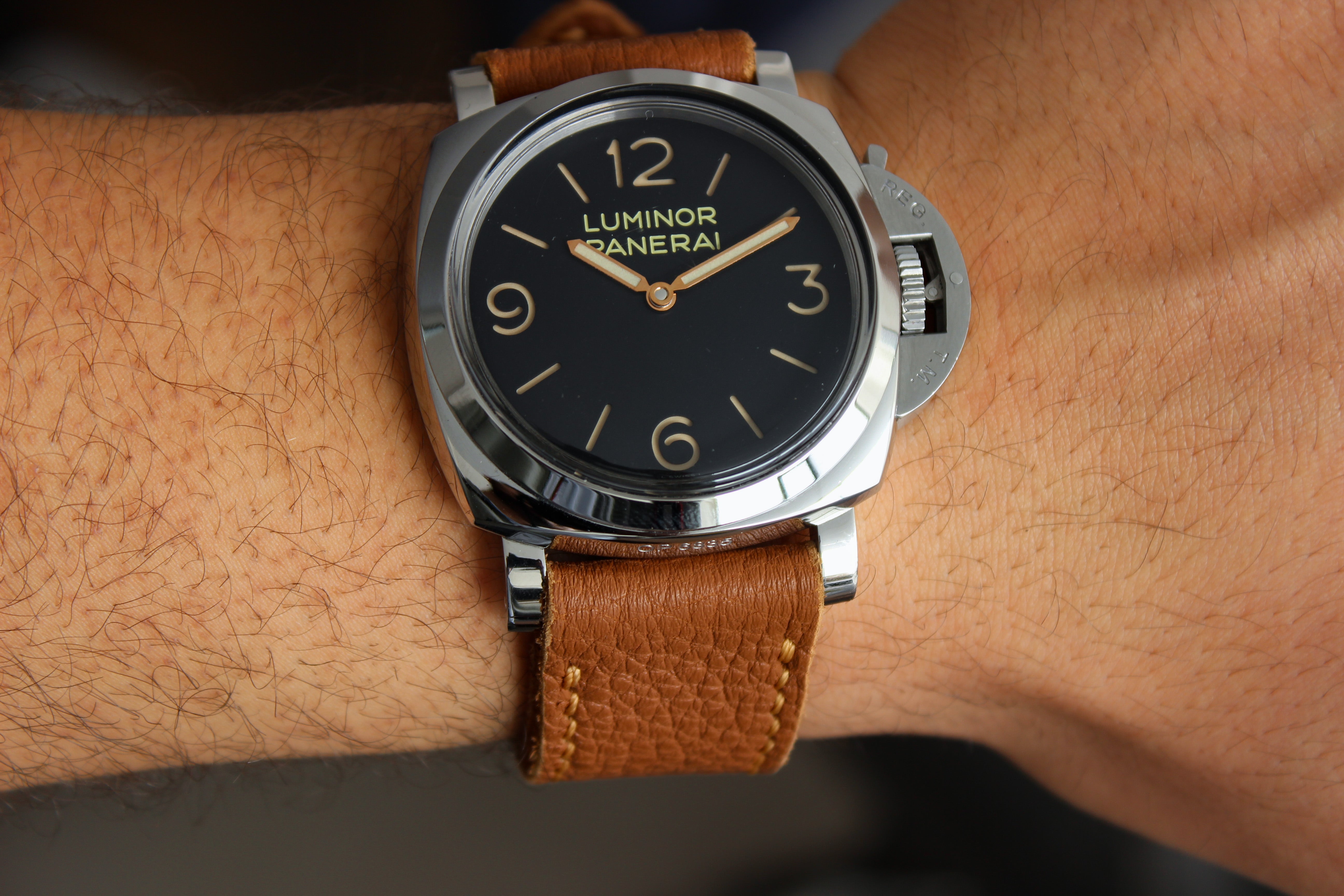 BROWN HERMES