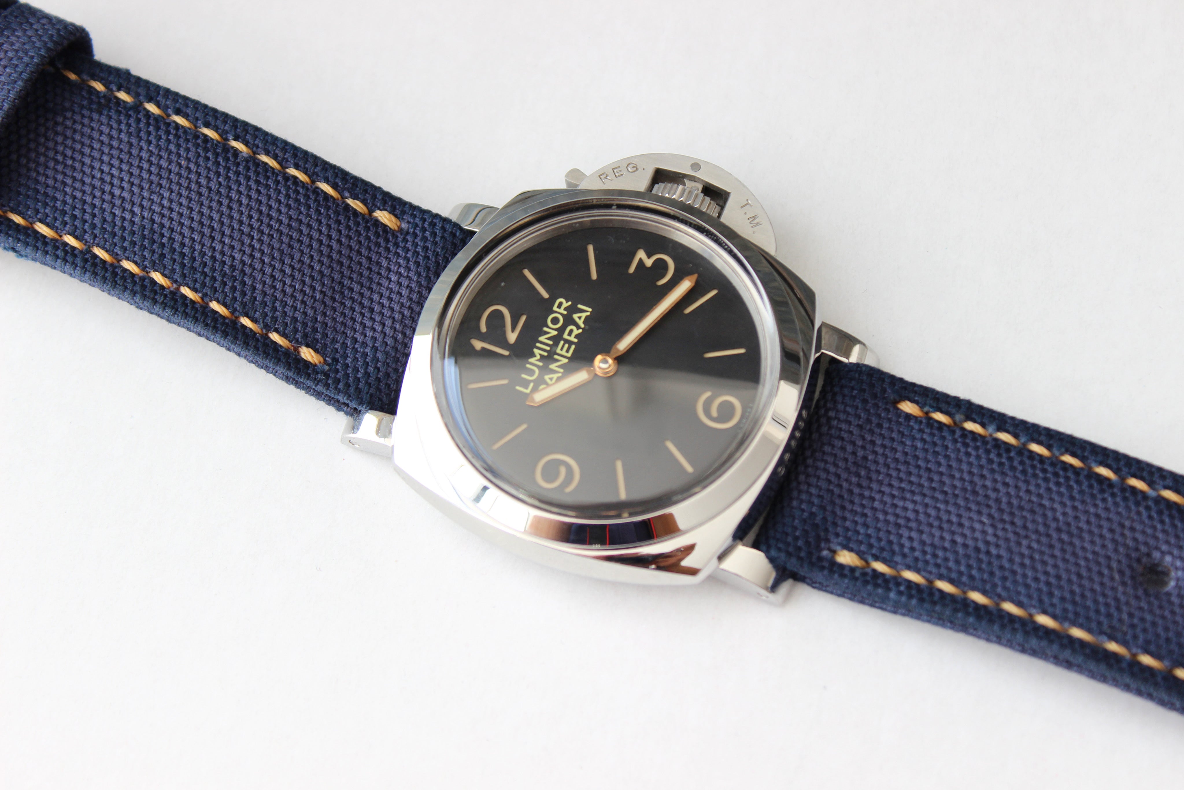 DISTRESSED ROLLED NAVY CANVAS