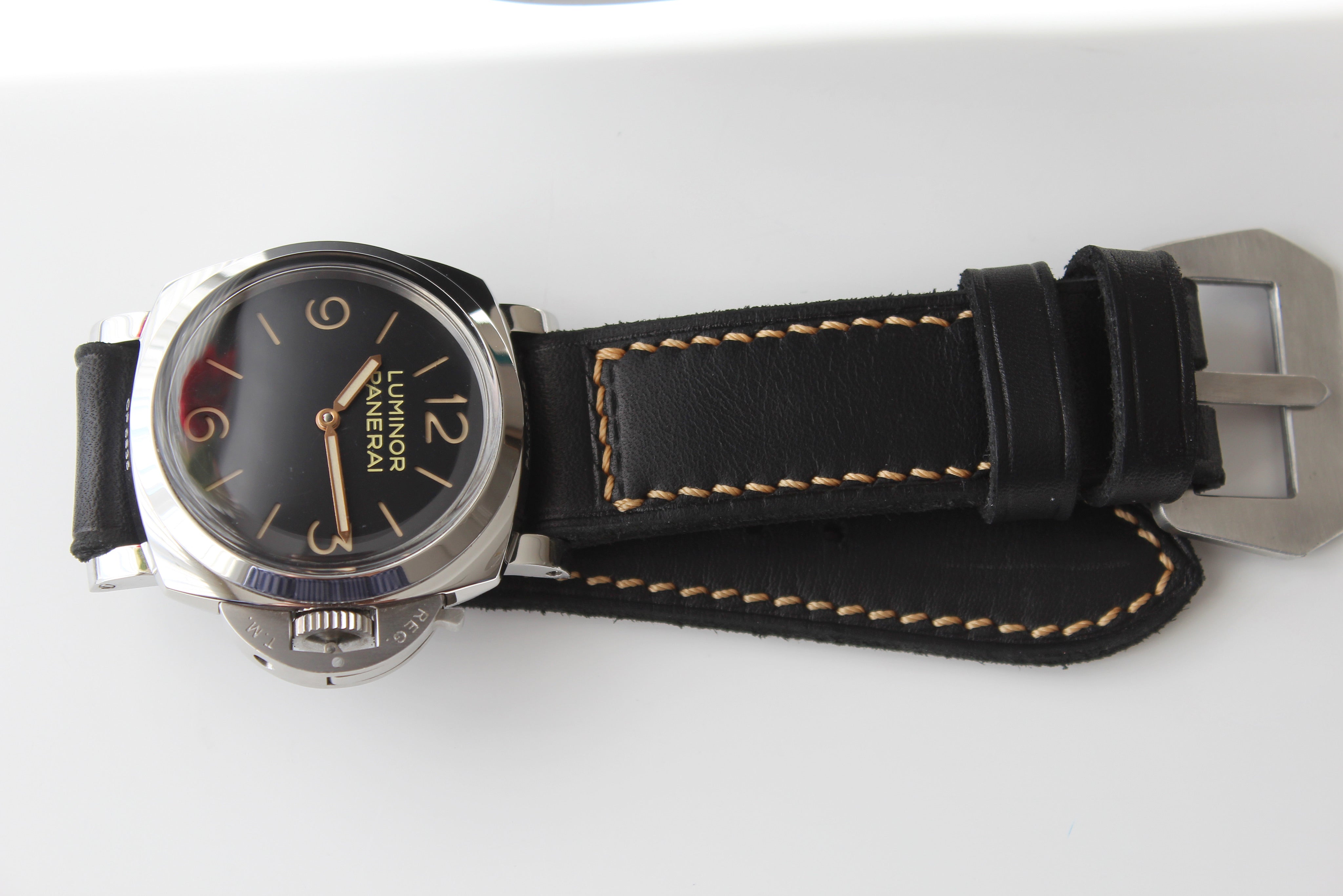 VINTAGE BLACK