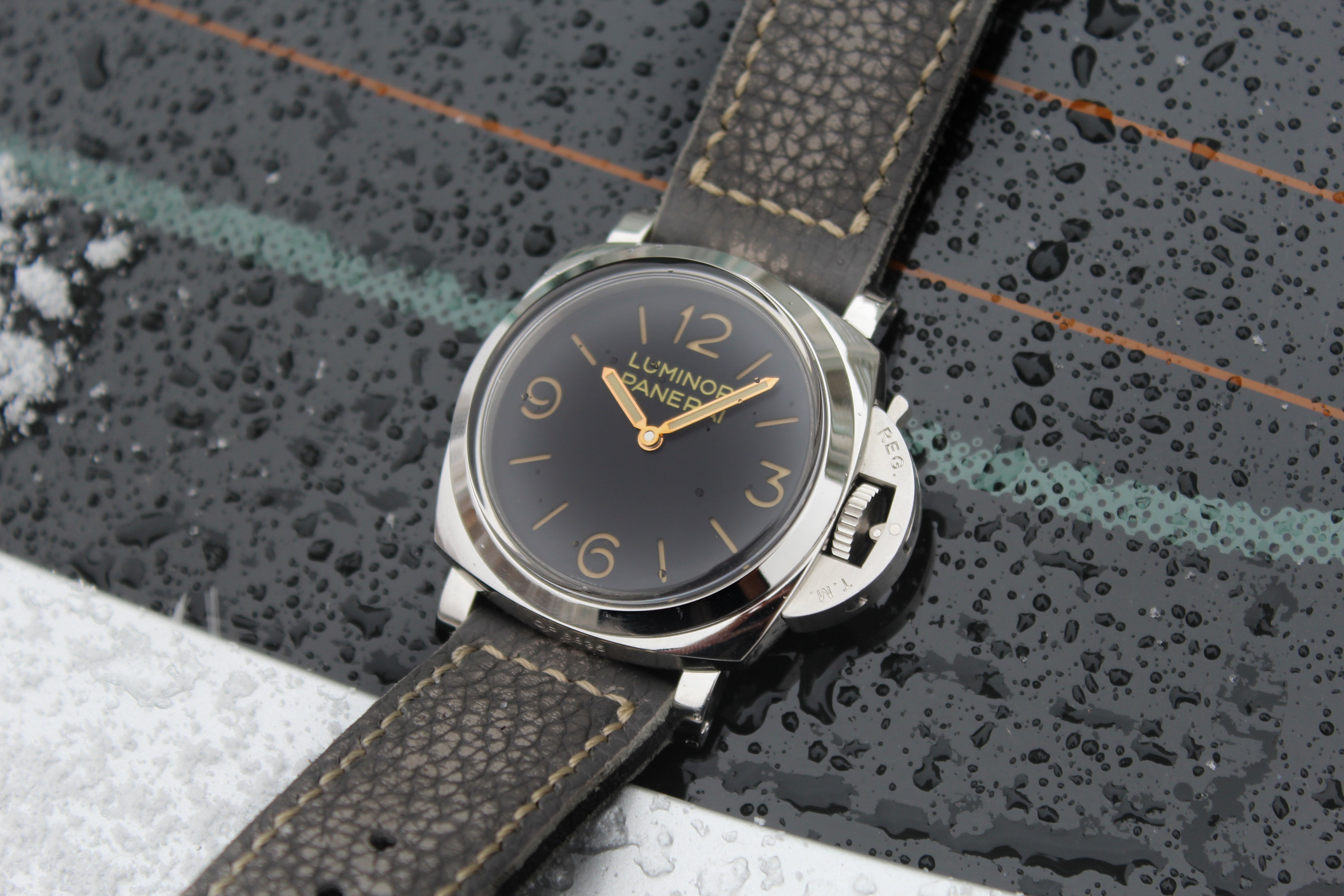 AGED GREY HERMES