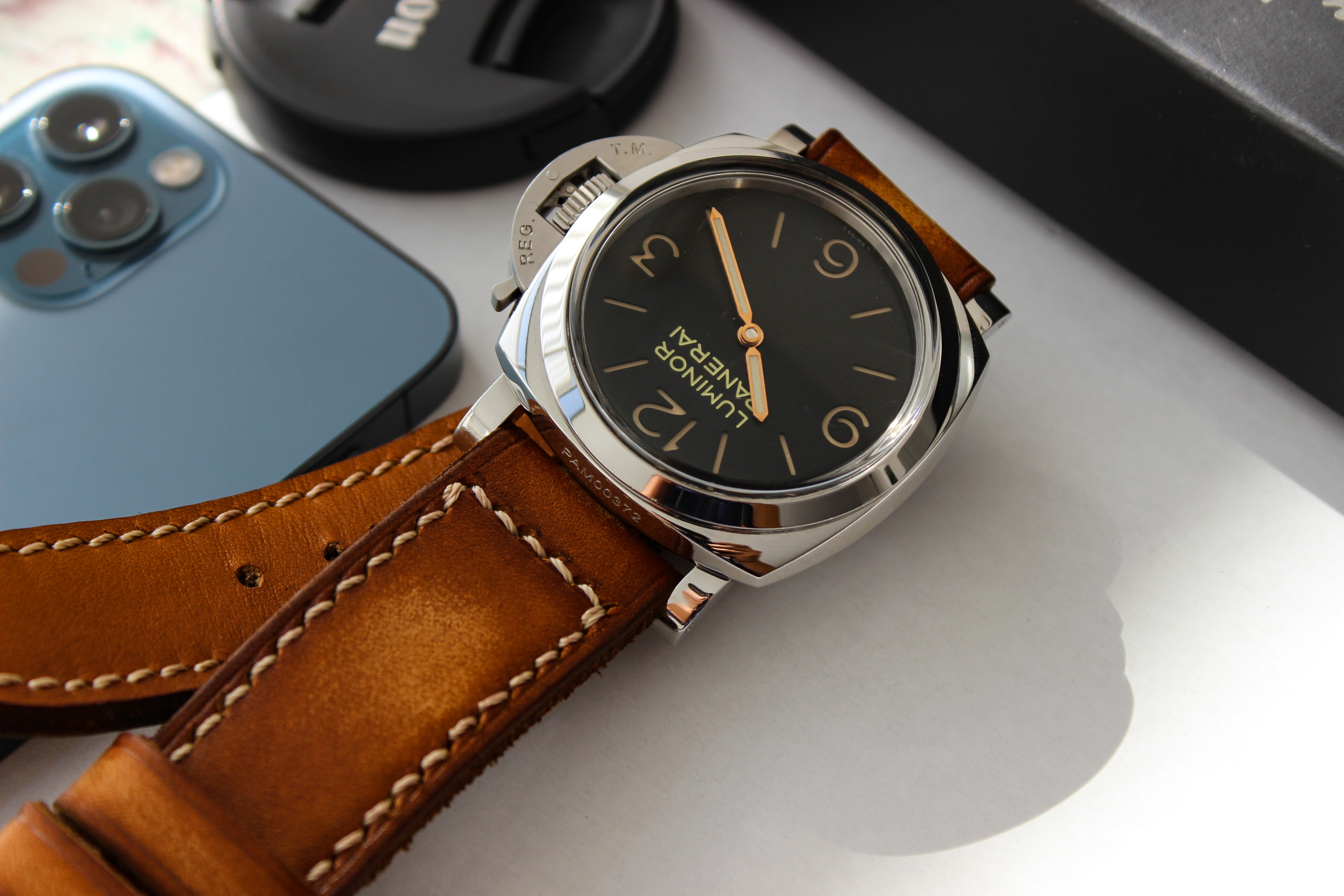 VINTAGE BROWN