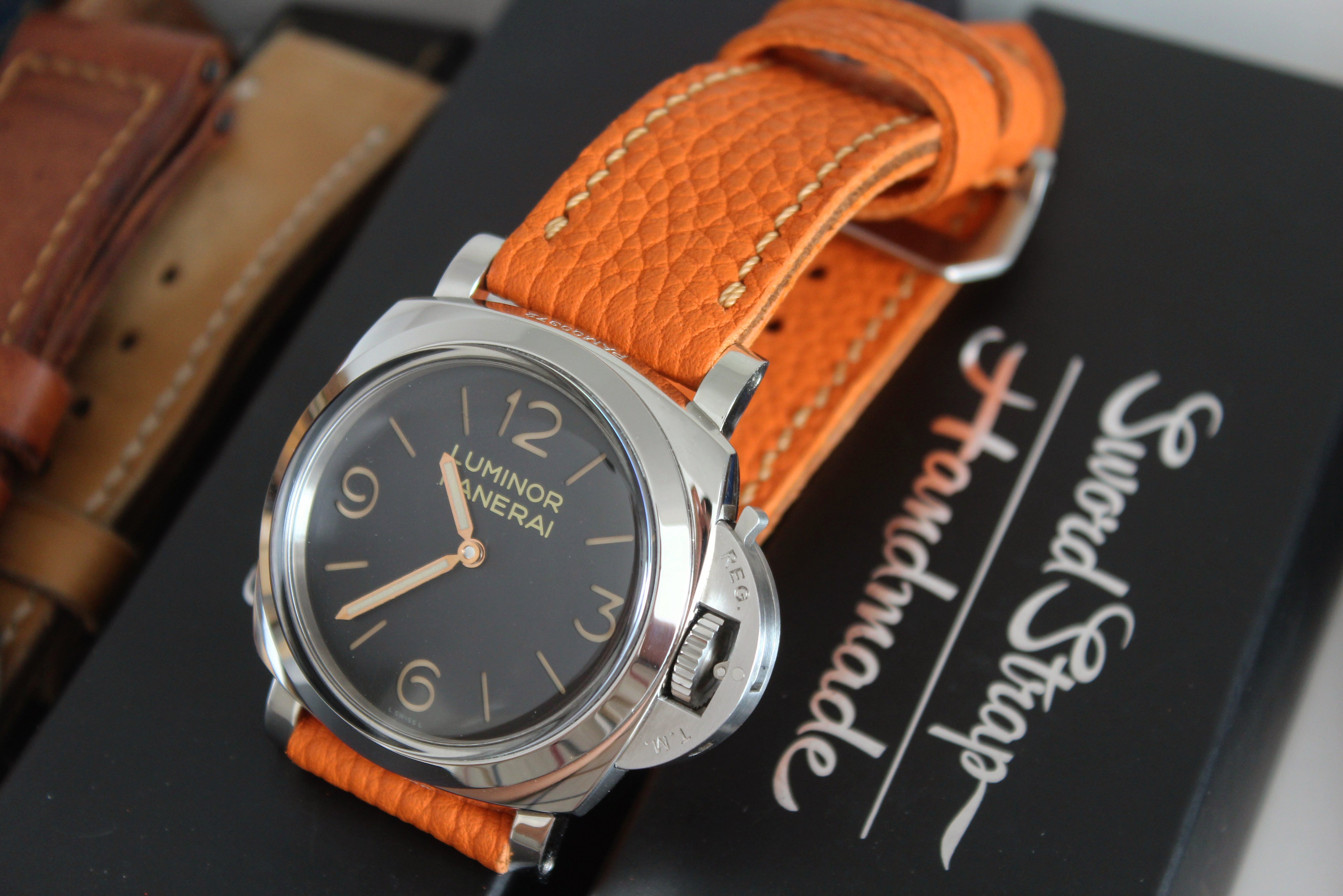 ORANGE HERMES