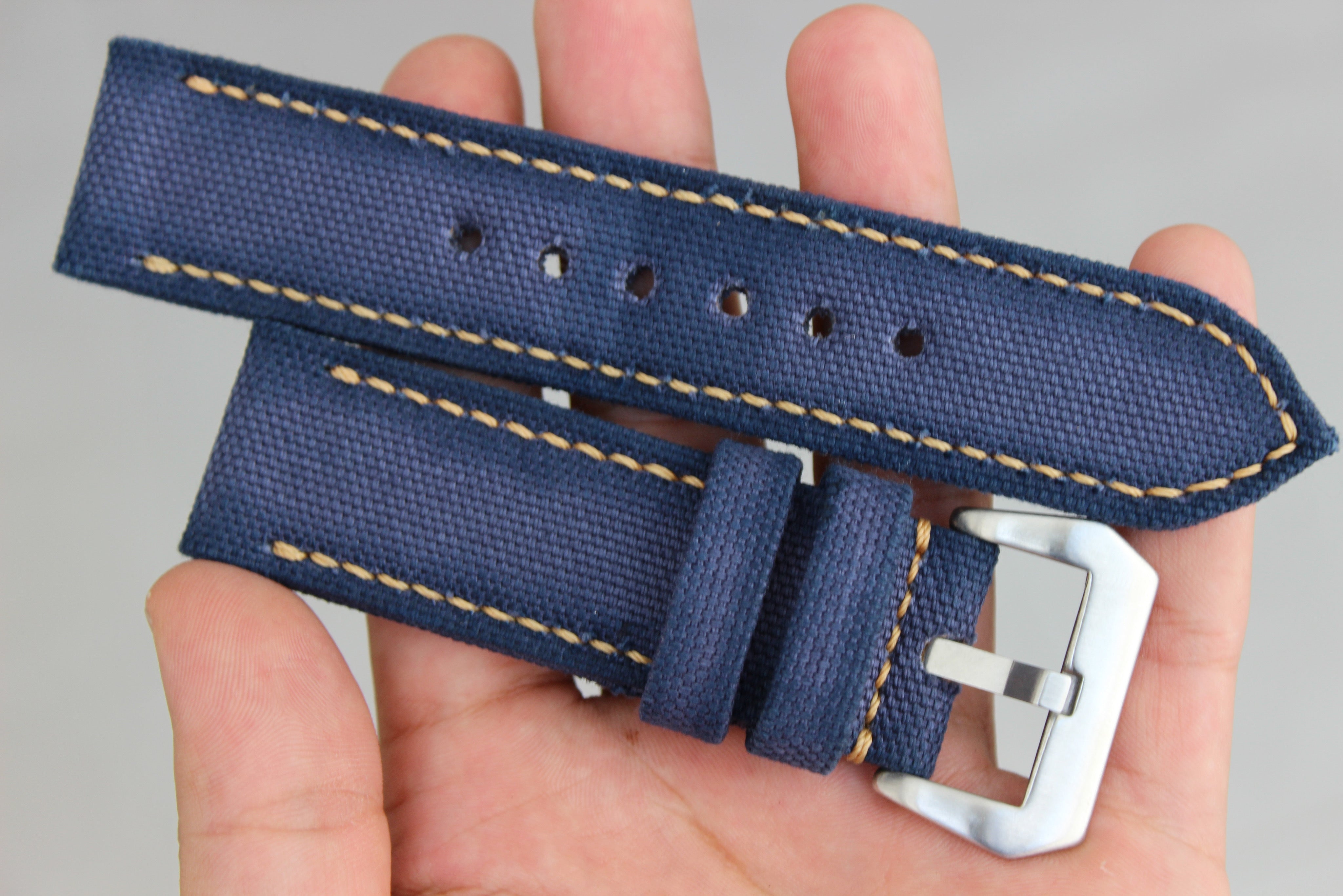 DISTRESSED ROLLED NAVY CANVAS