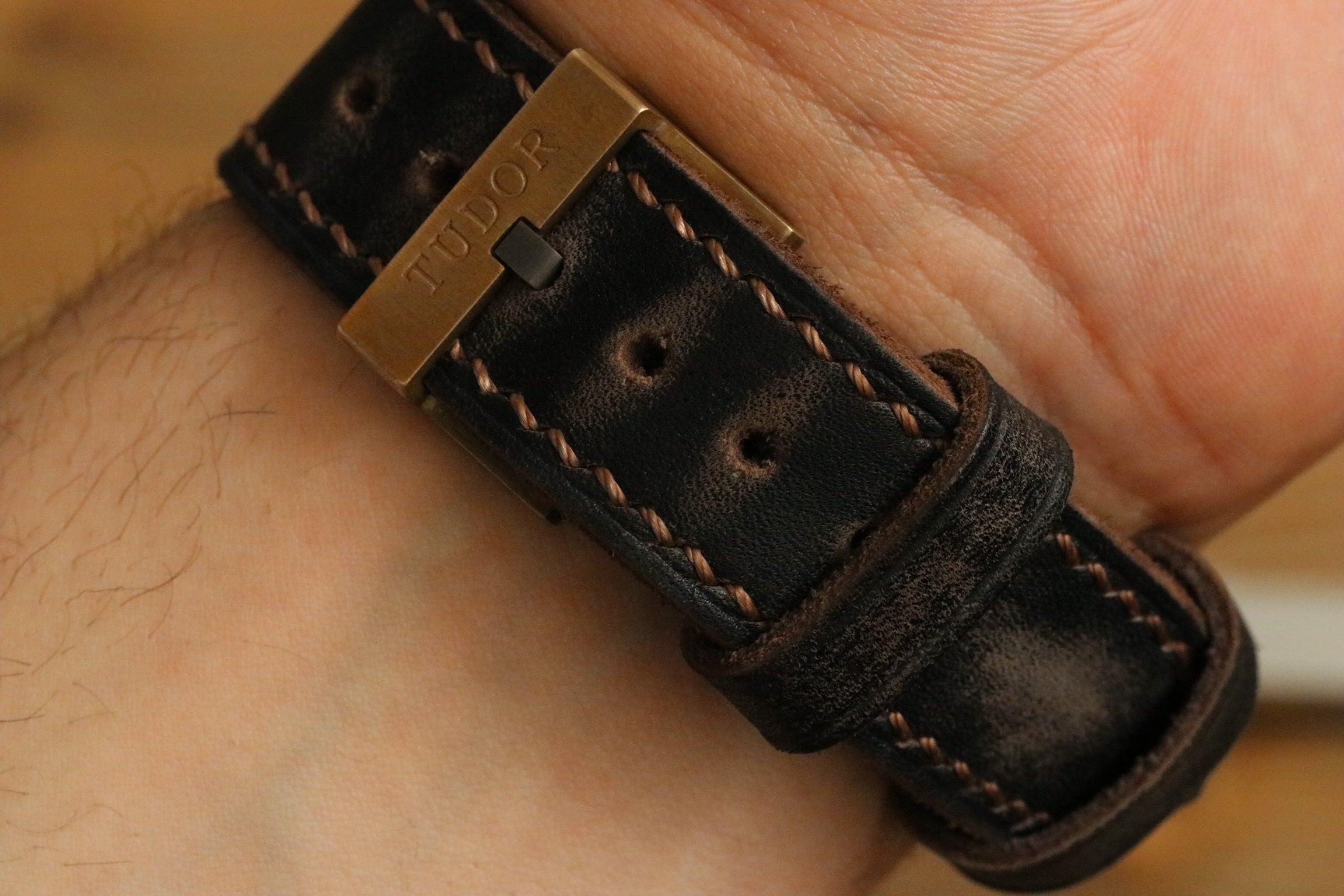 VINTAGE OSCURO