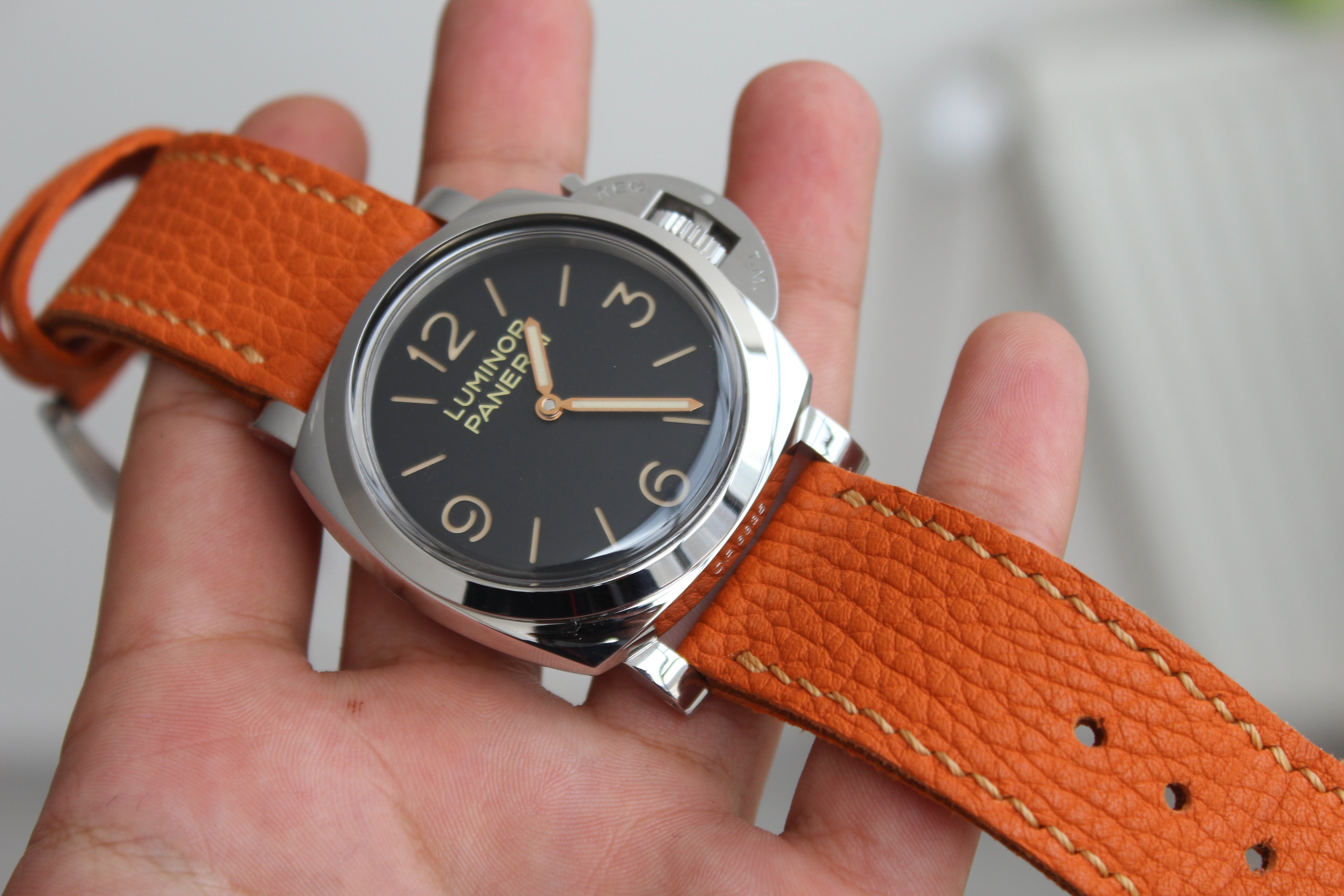 ORANGE HERMES
