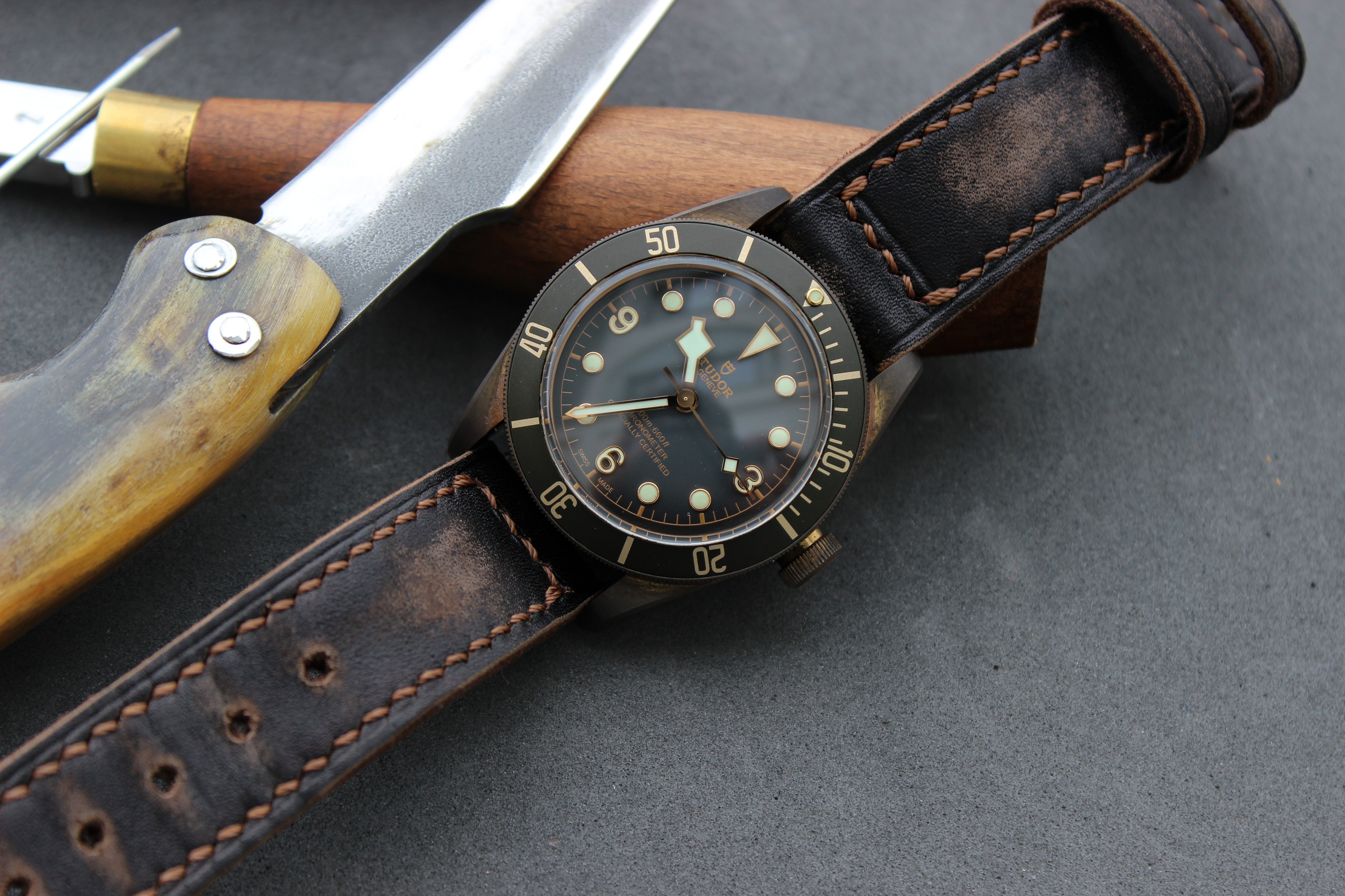 VINTAGE OSCURO