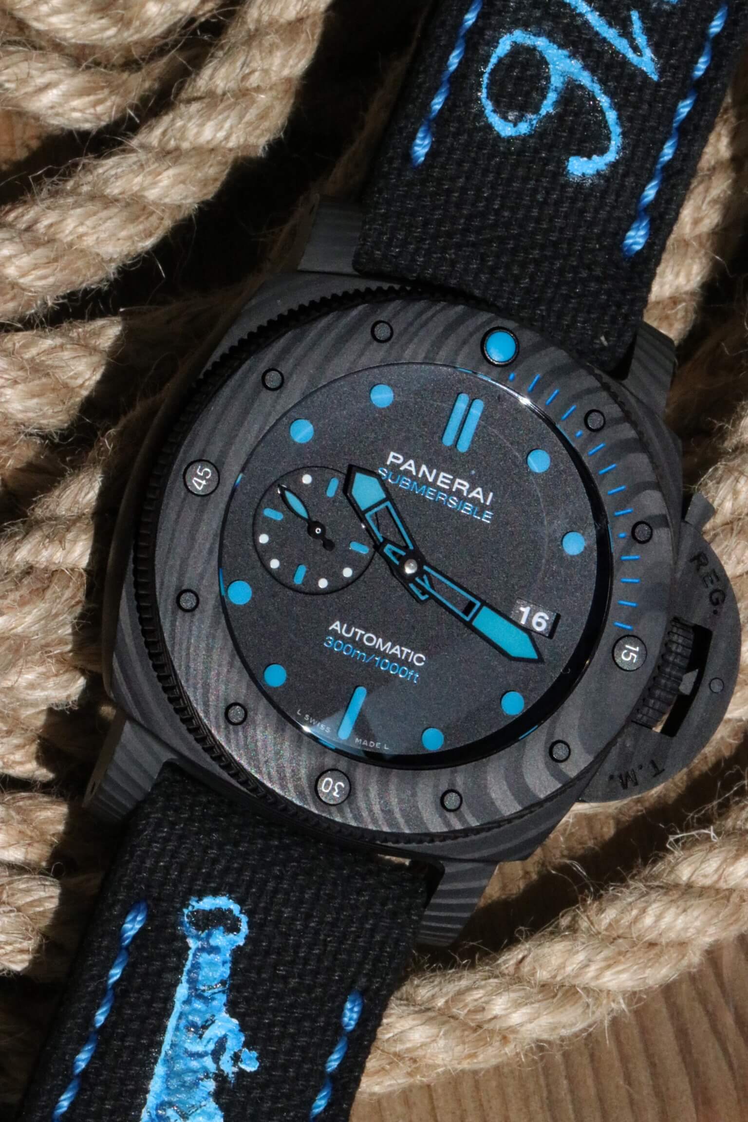 ROLLED BLACK CANVAS-1616