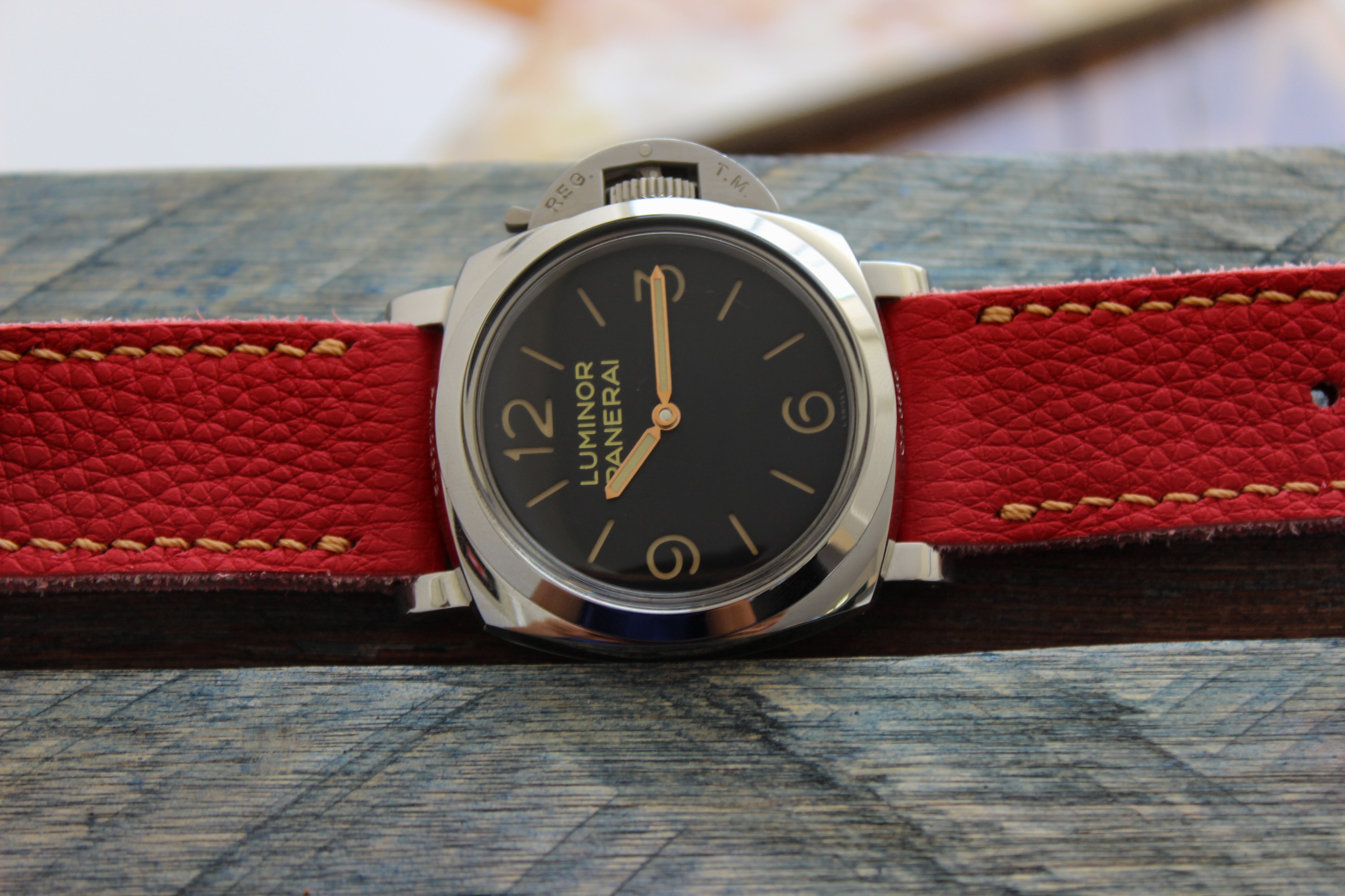 RED HERMES