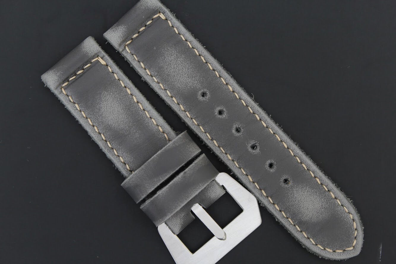 VINTAGE DARK GREY 01