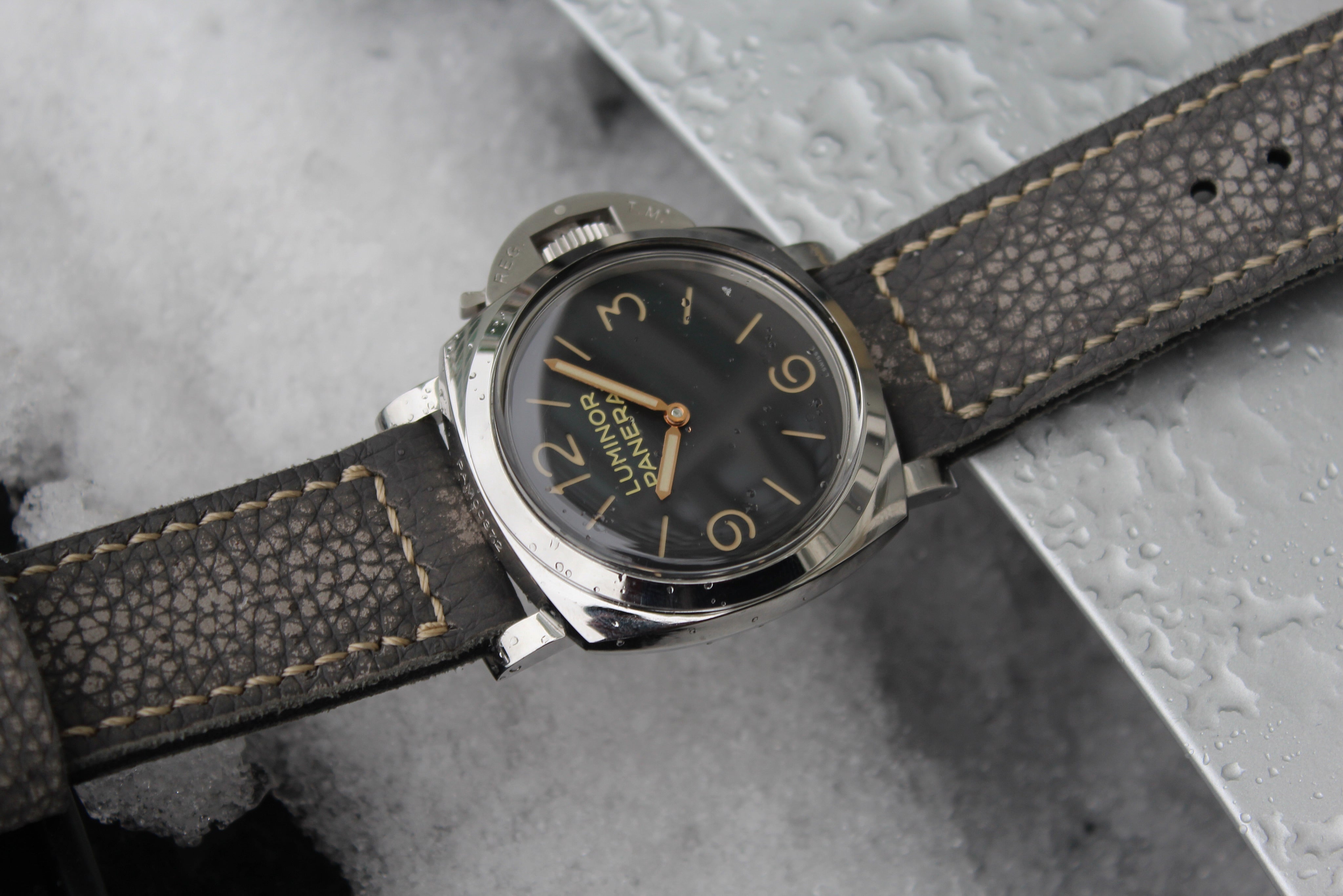 AGED GREY HERMES