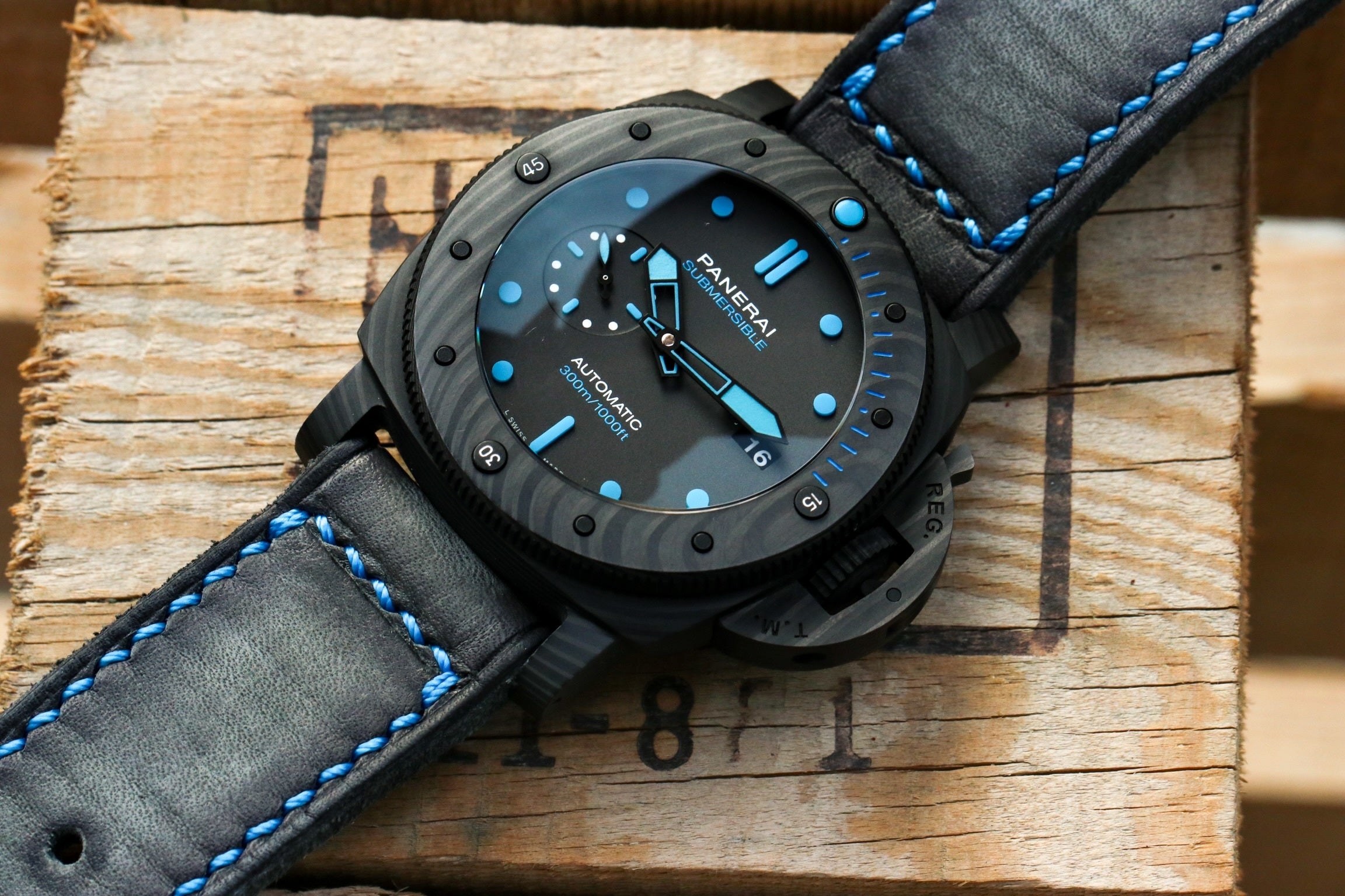 PATINA GREY 01
