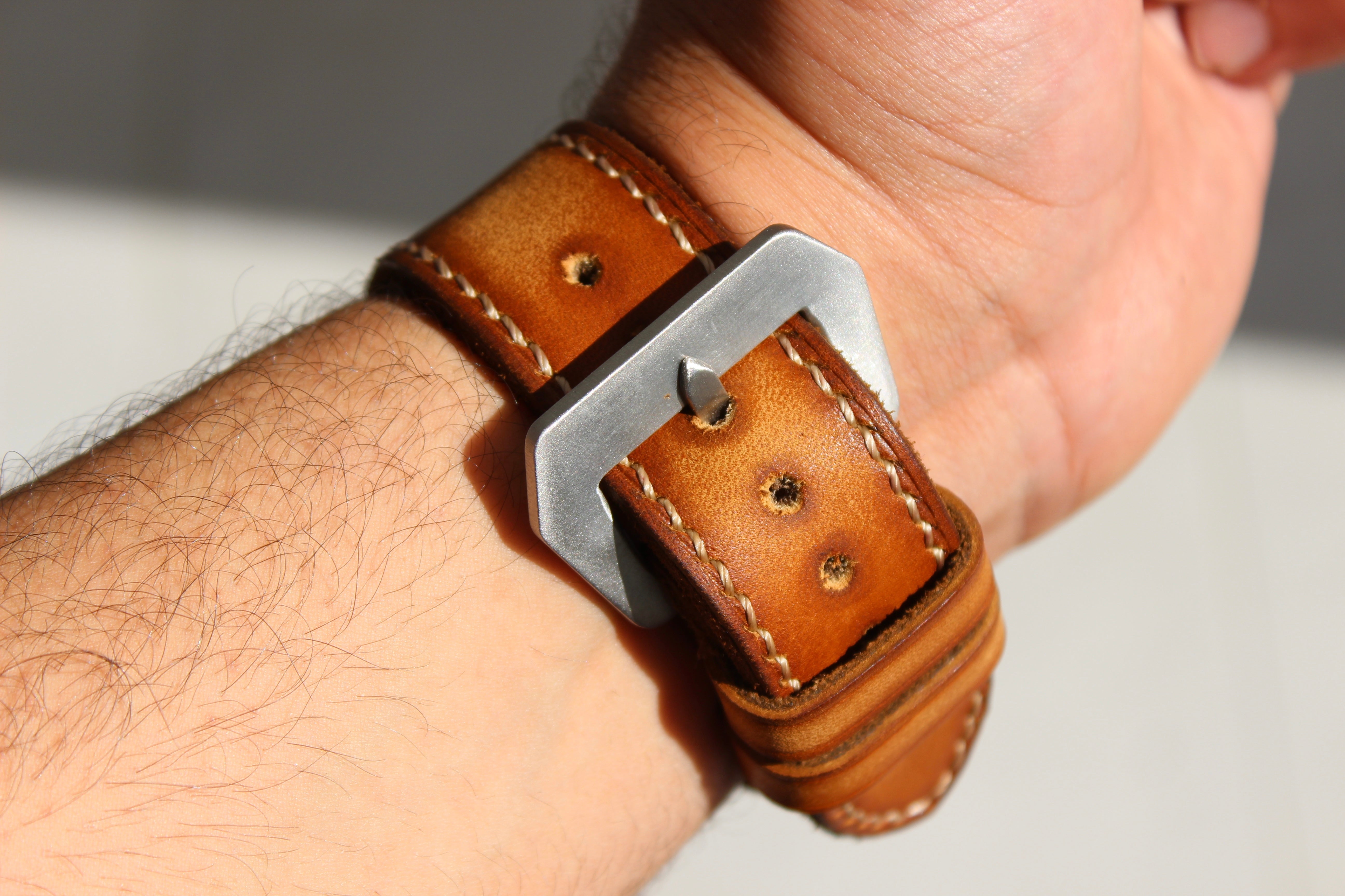 VINTAGE BROWN